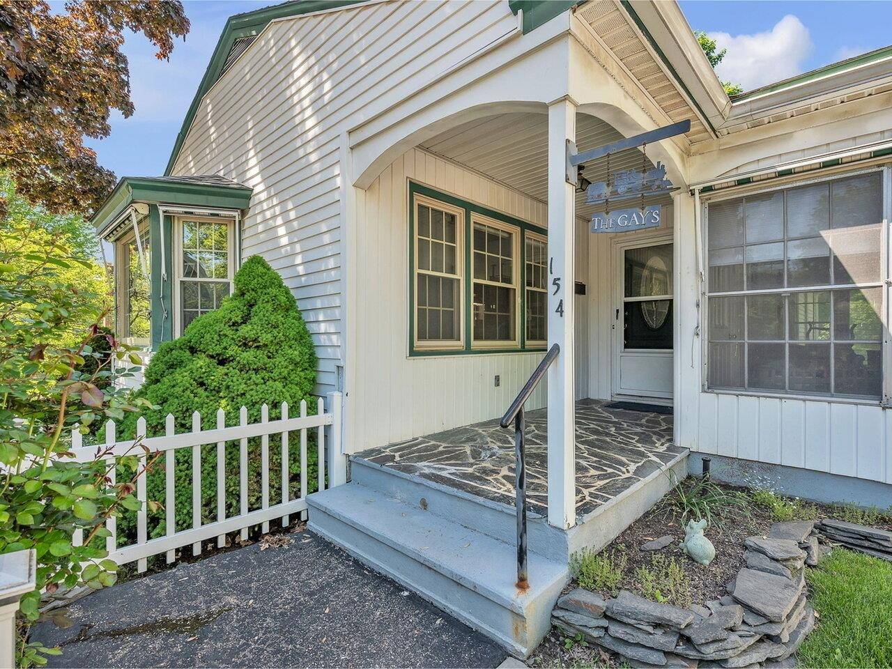 Burlington, VT 05401,154 Birchcliff Pkwy