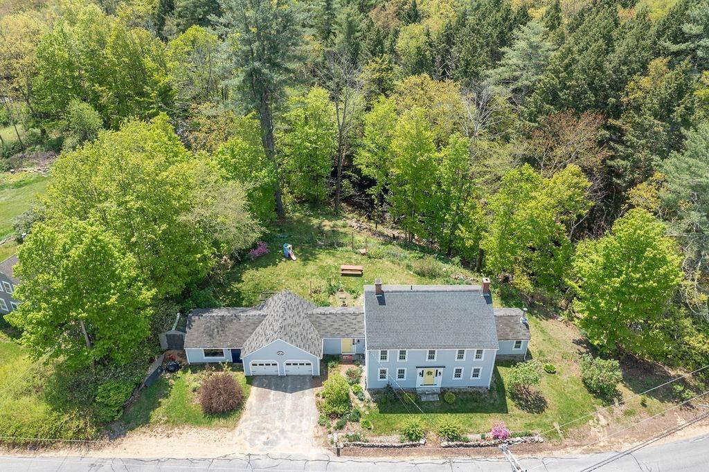 Deerfield, NH 03037,11 Nottingham RD