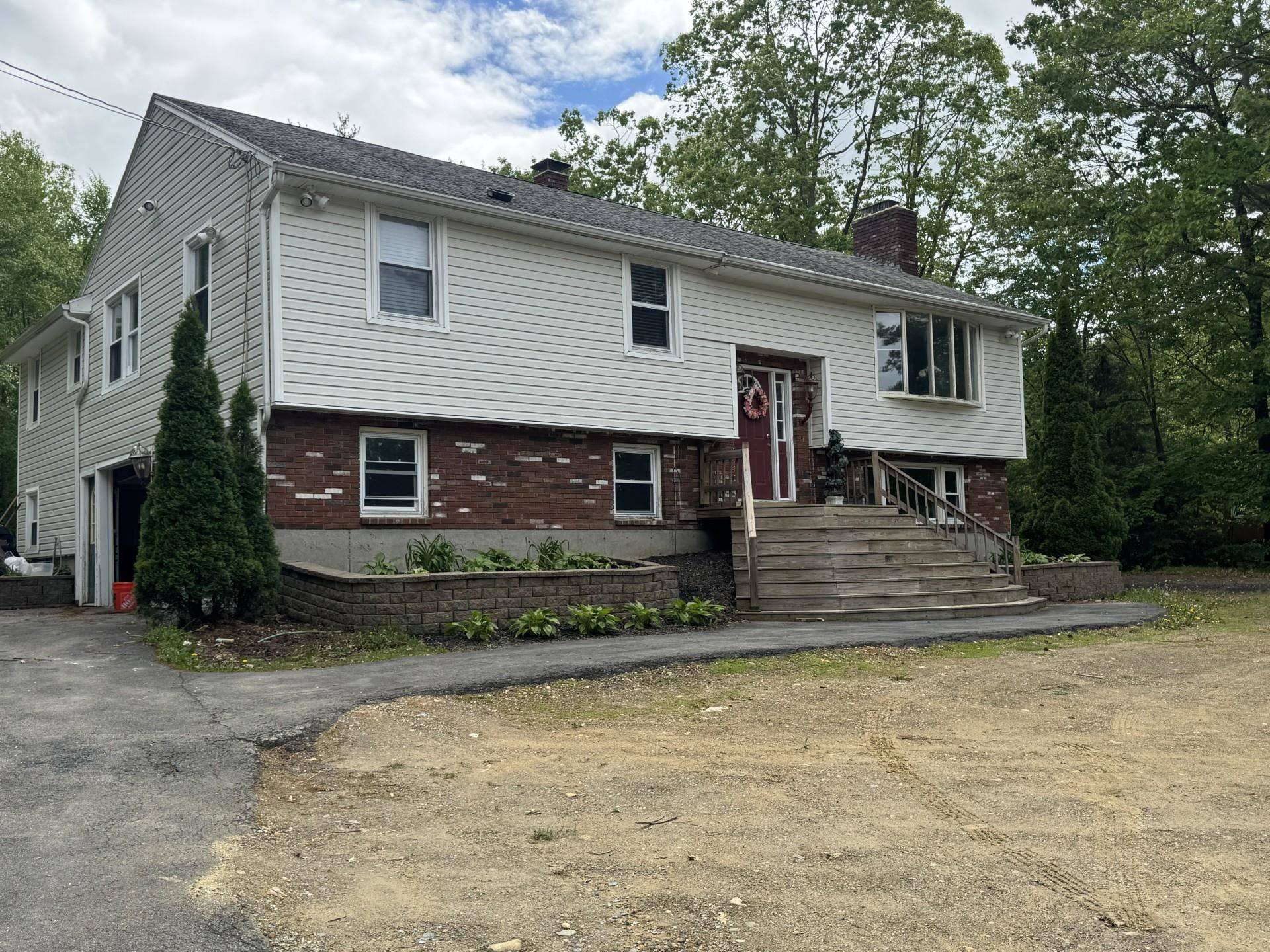 Hampstead, NH 03841,9 Quarry RD