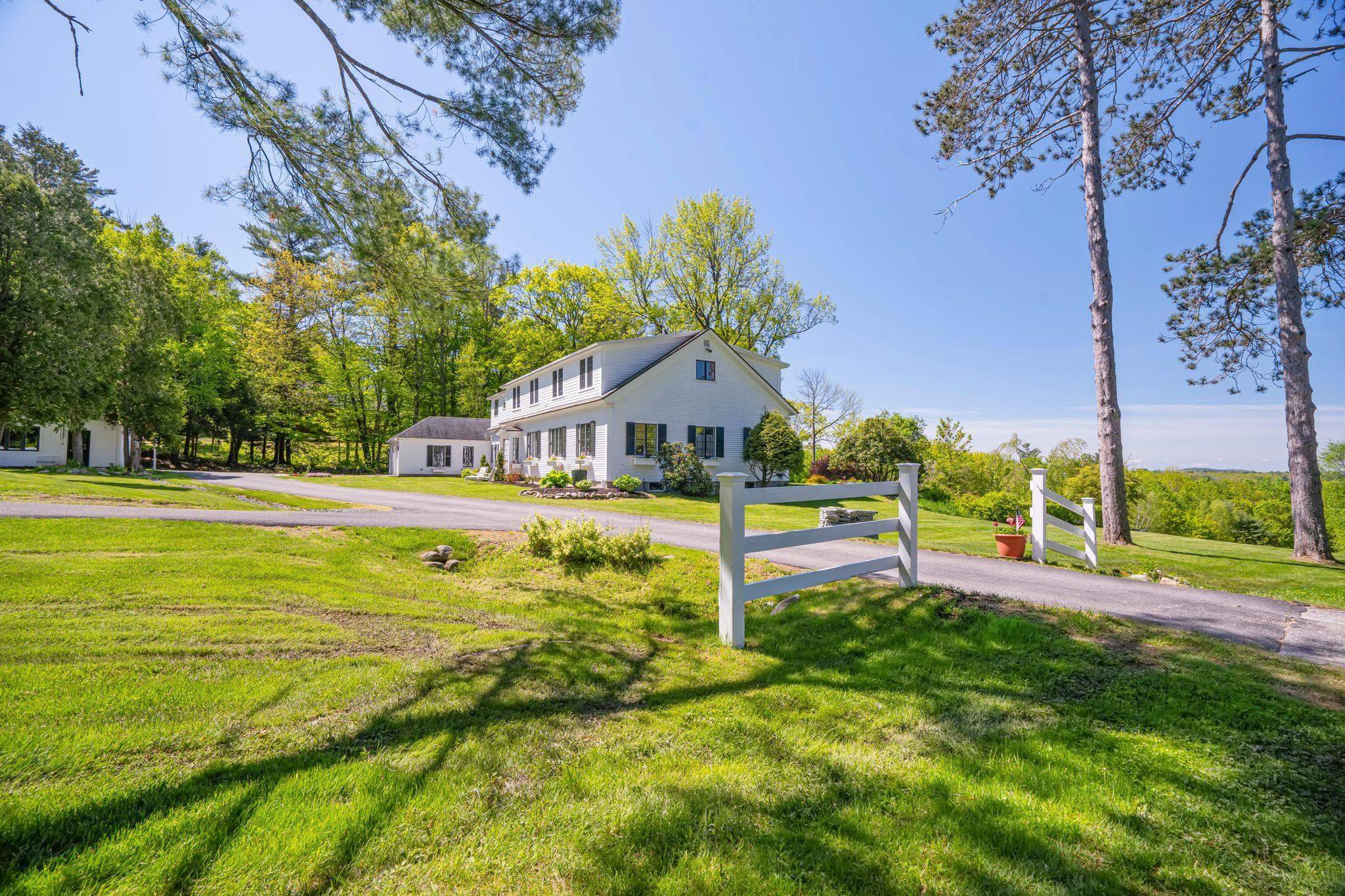 New London, NH 03257,104 Knights Hill RD