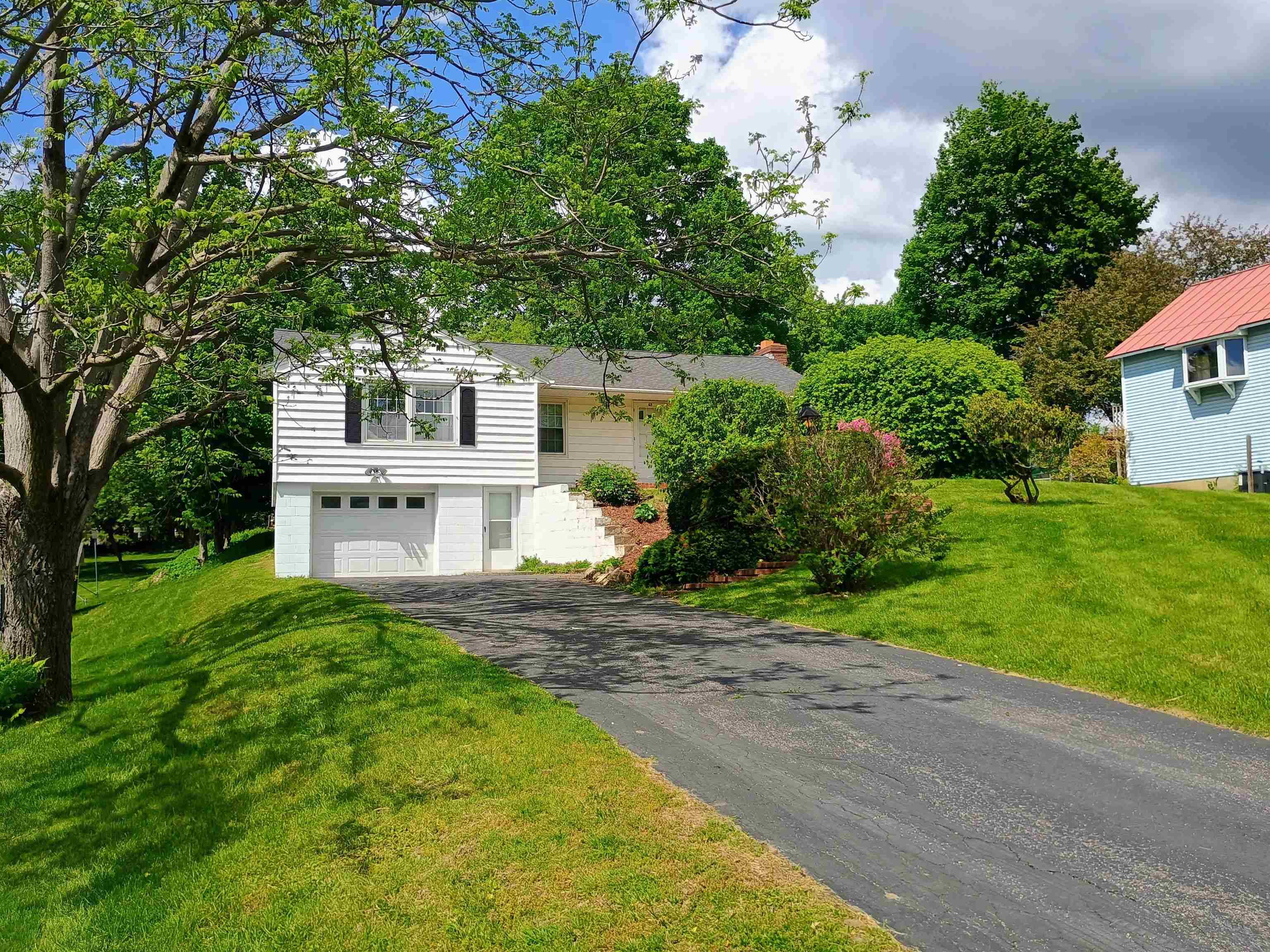 Rutland City, VT 05701,65 E Washington ST