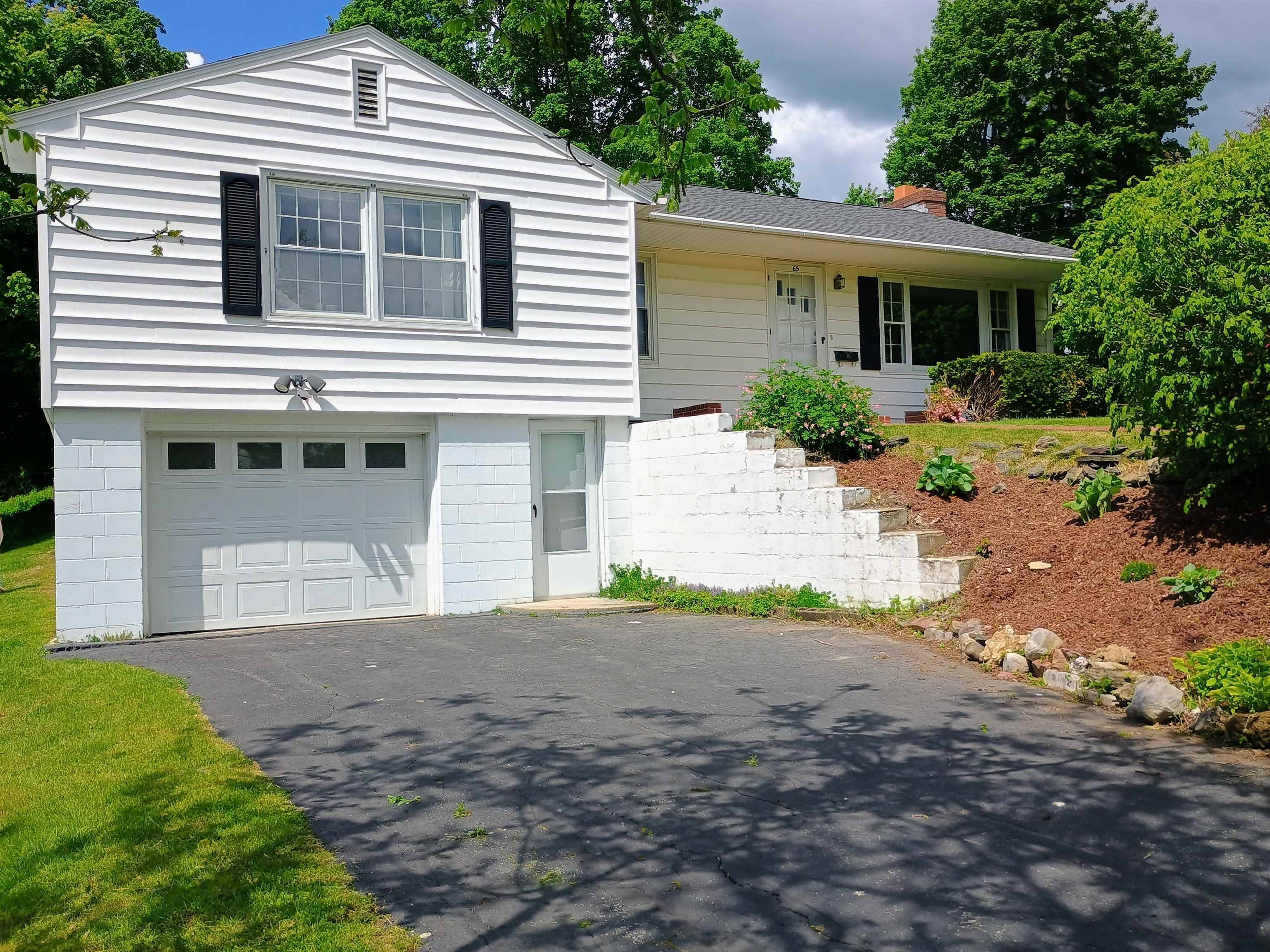 Rutland City, VT 05701,65 E Washington ST