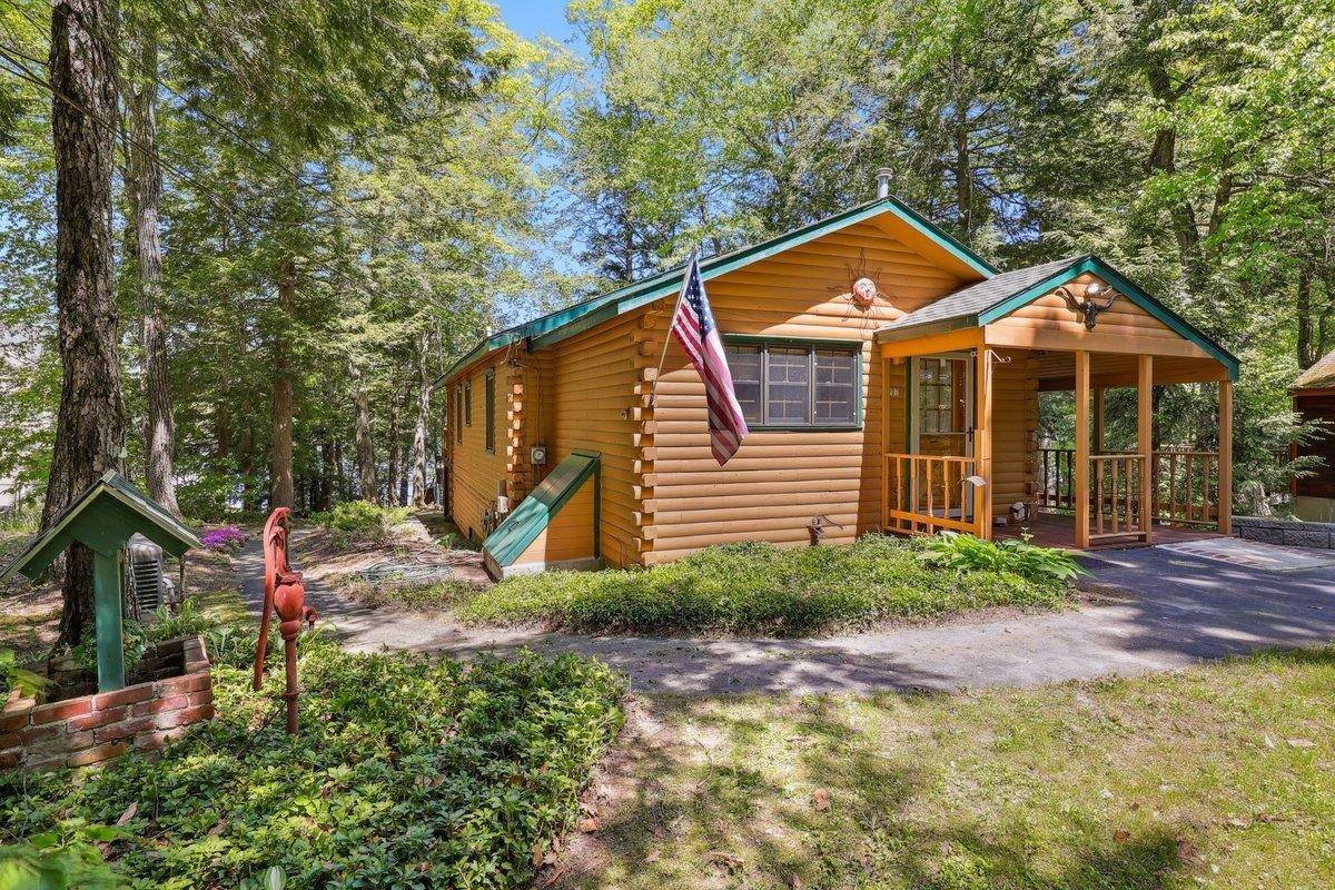 Northwood, NH 03261,207 Long Pond RD