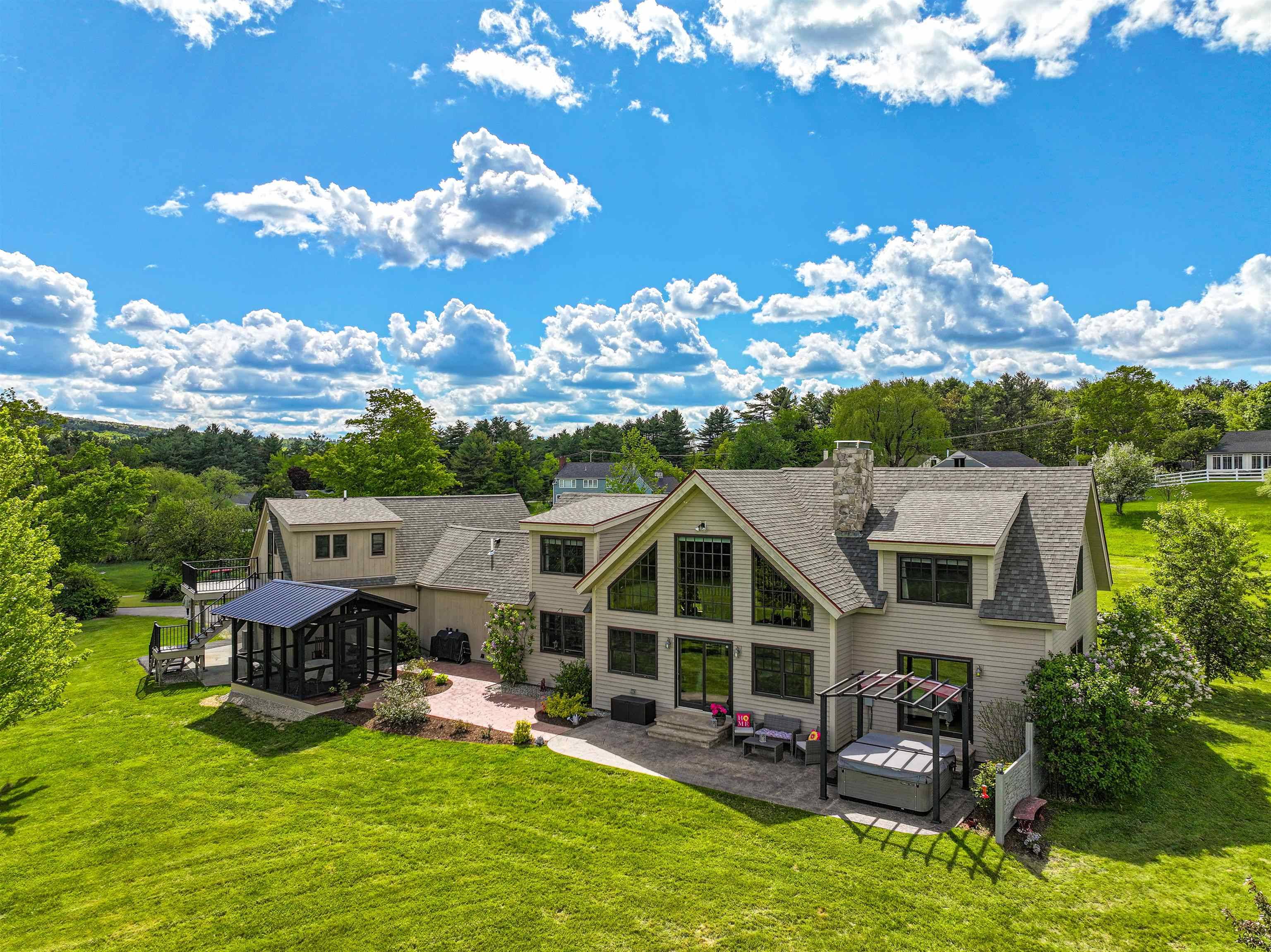New London, NH 03257,93 Rowell Hill RD