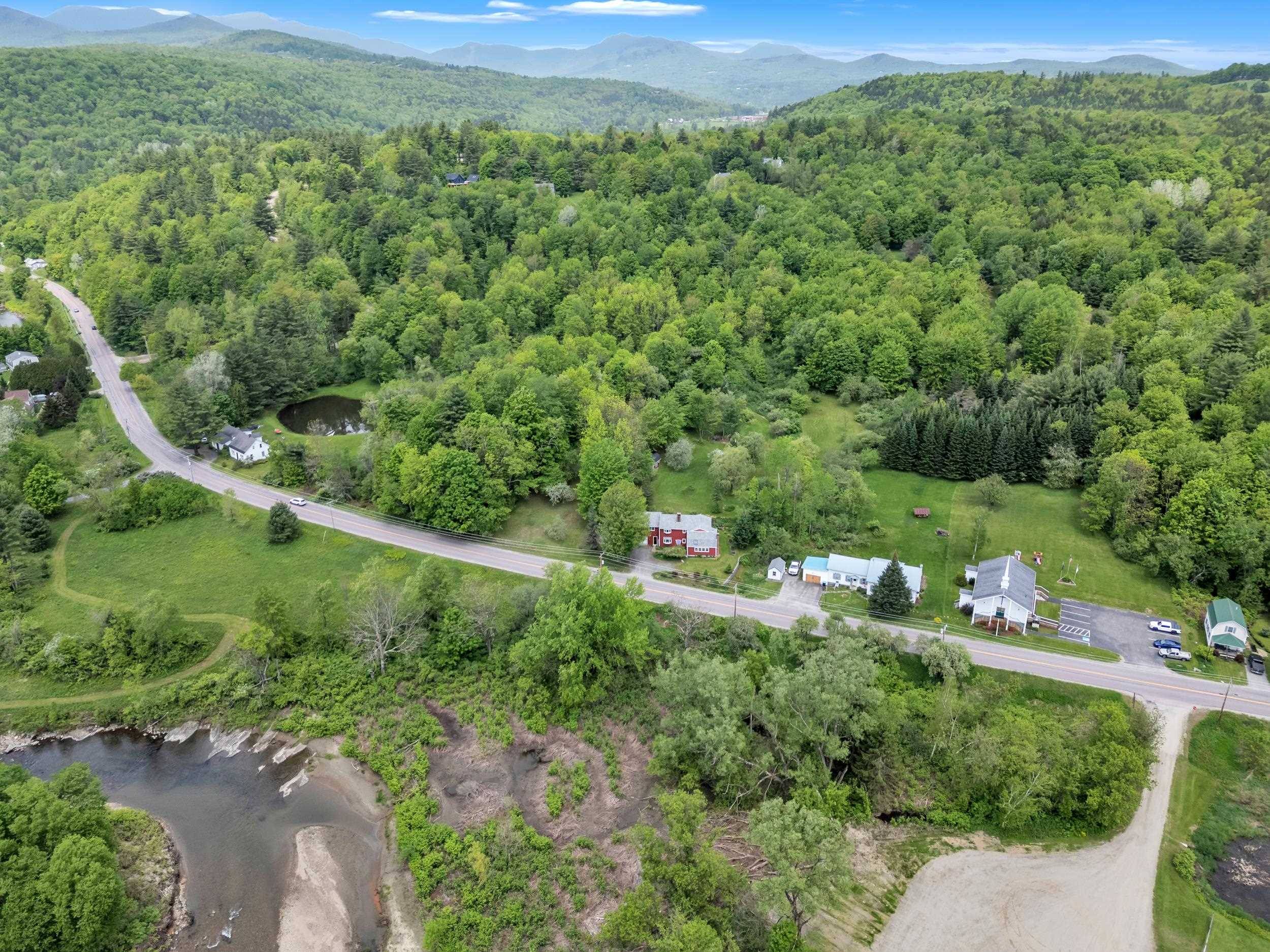 Stowe, VT 05672,904 Moscow RD