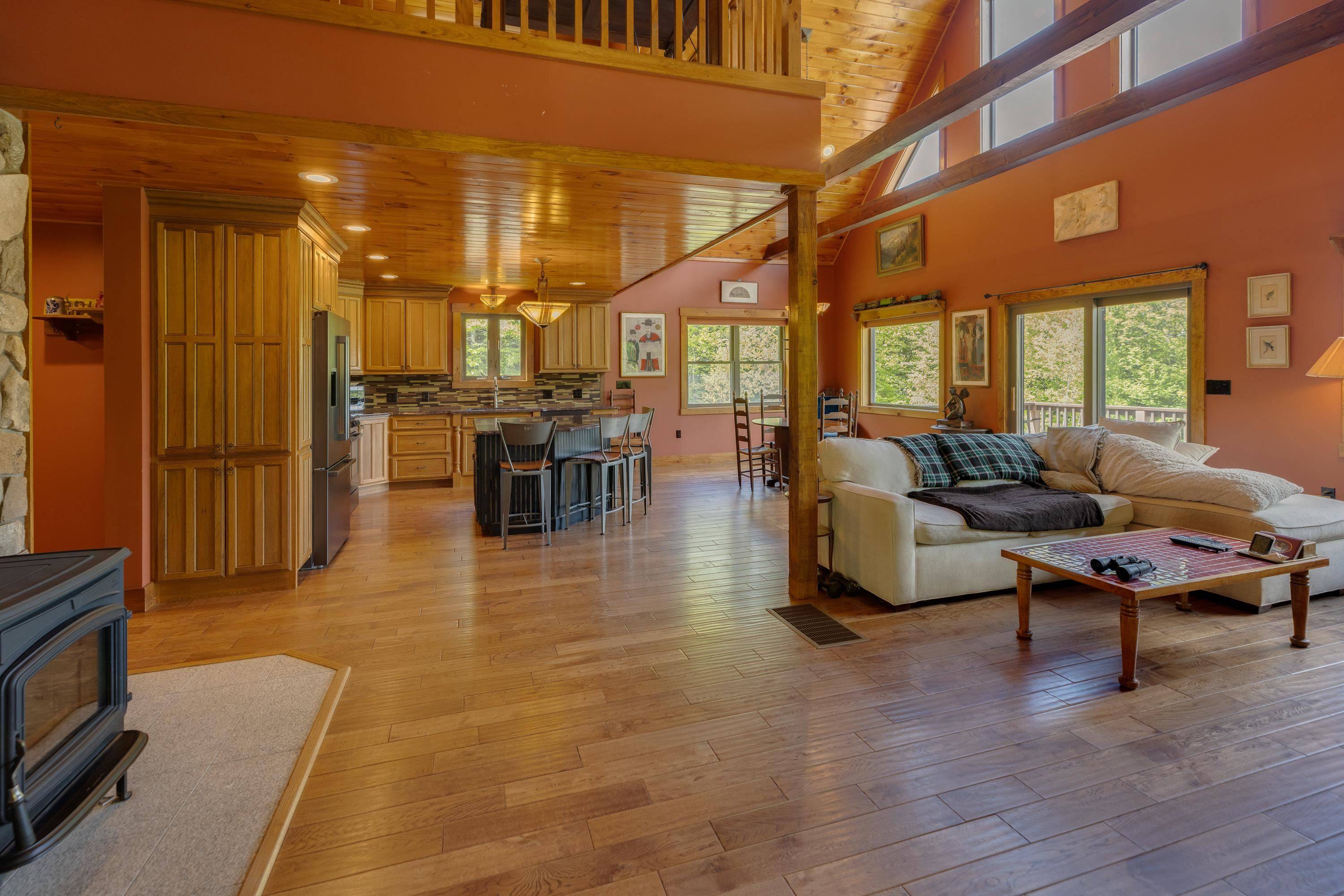 60 Stinson RD Plymouth, NH 03264