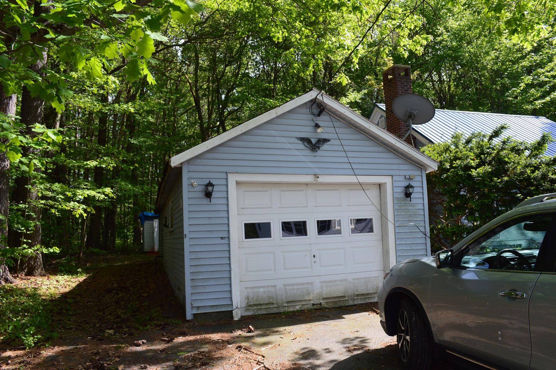 Pembroke, NH 03275,229 Academy RD