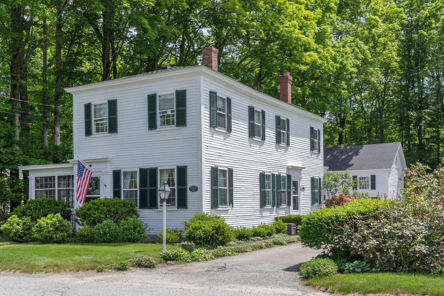Hopkinton, NH 03229,42 Briar Hill RD