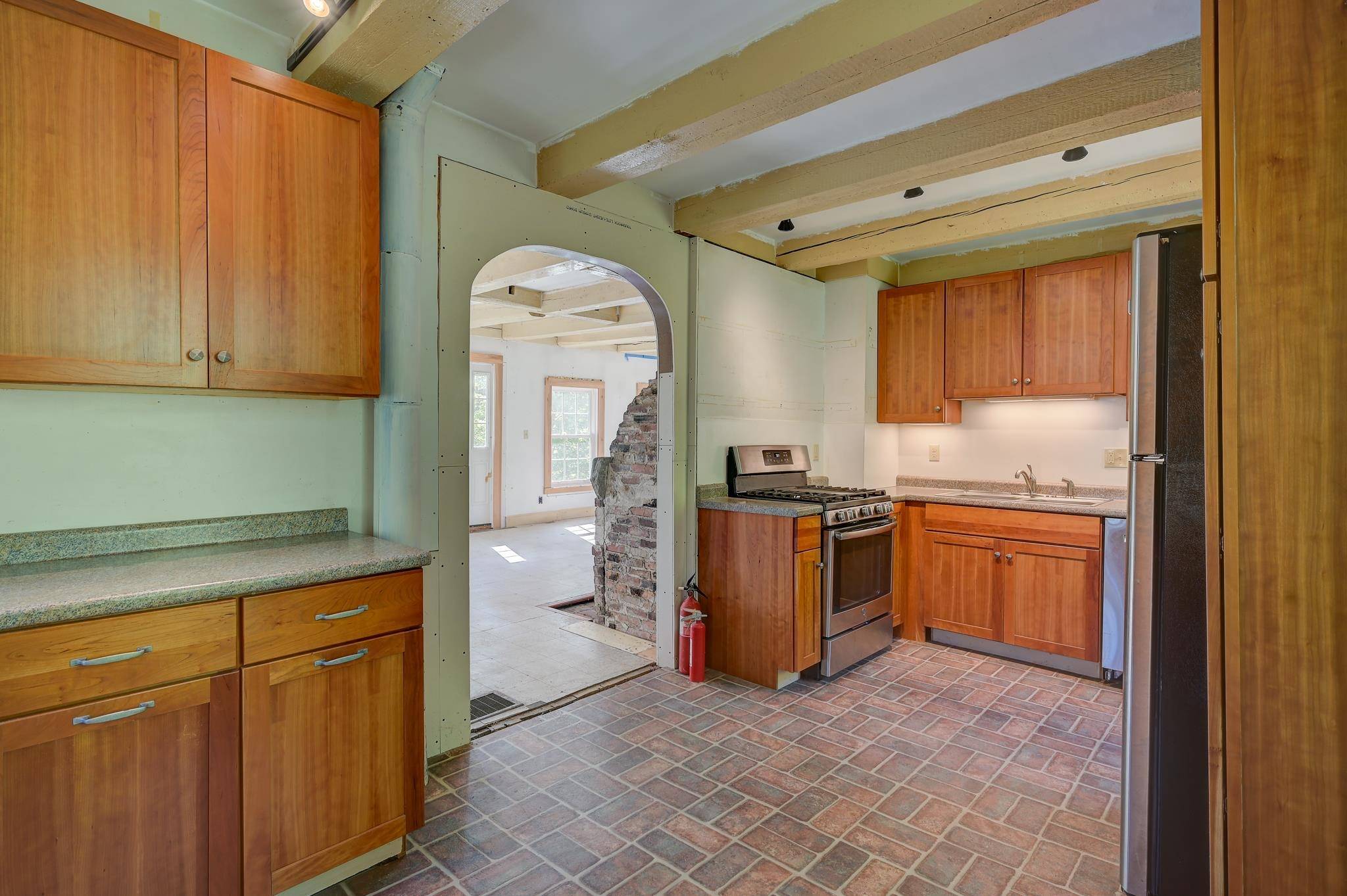 2 Hill RD Chatham, NH 03813