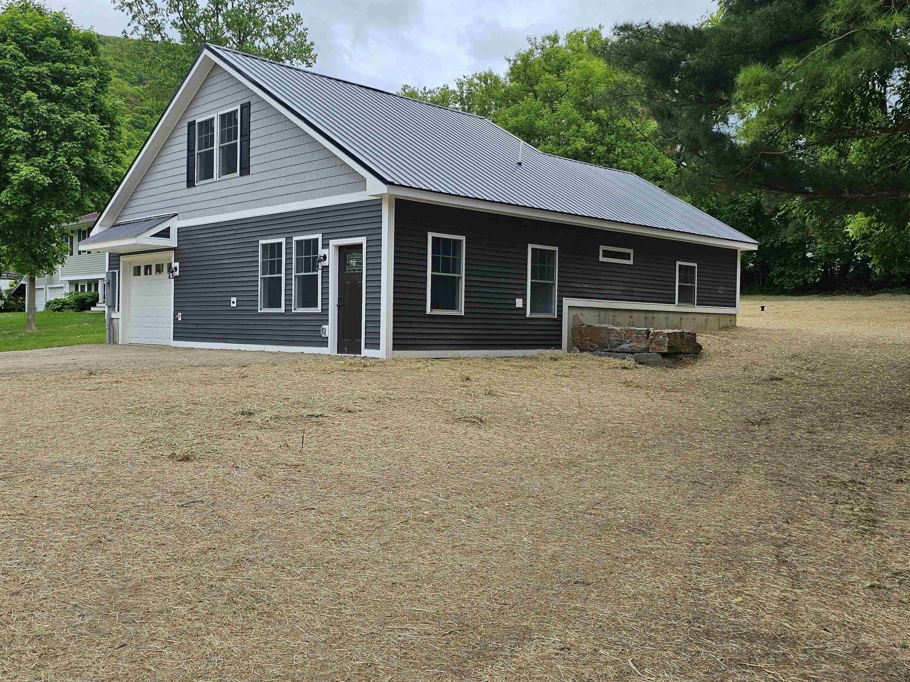 Bristol, VT 05443,122 Devino LN