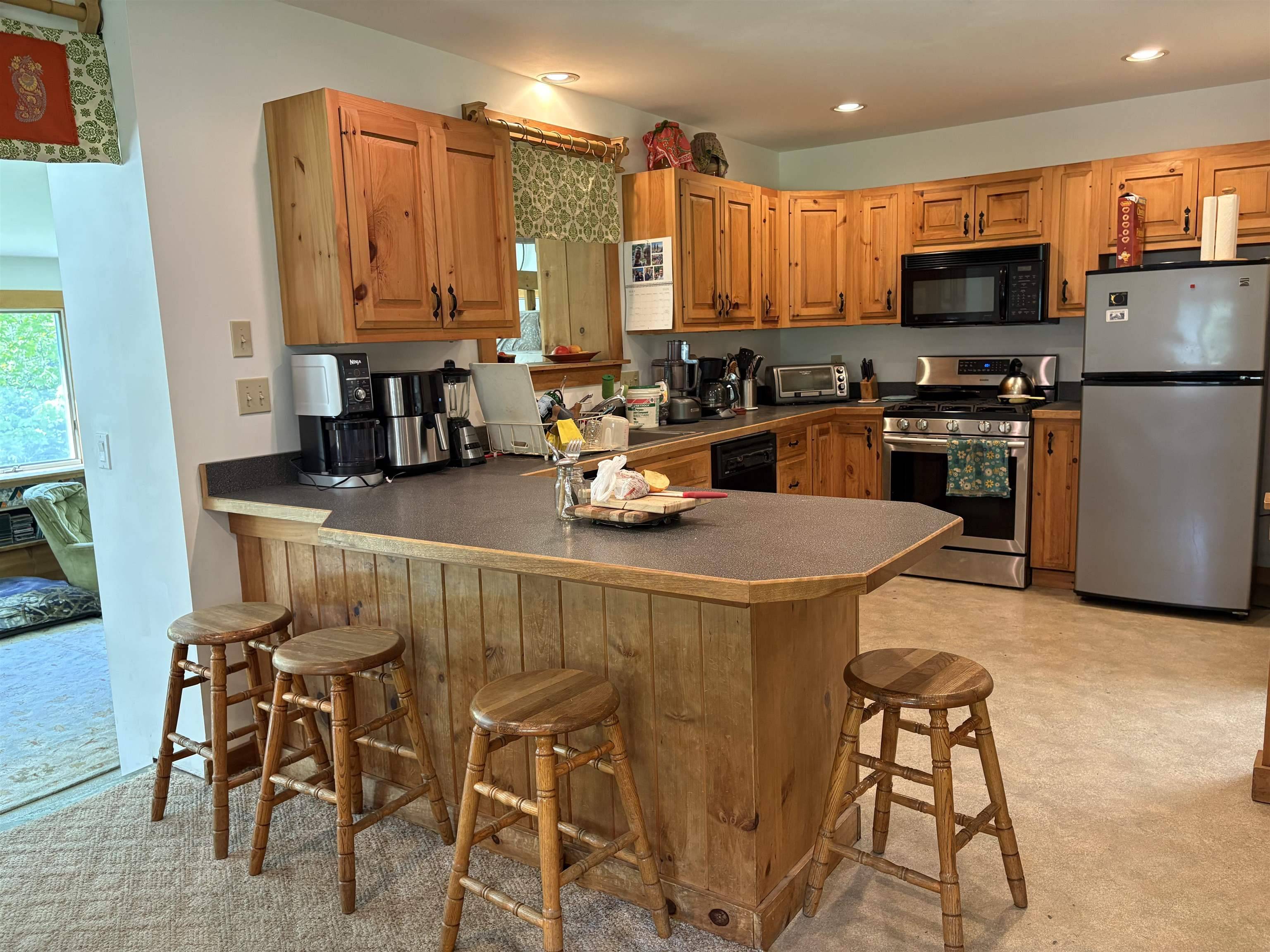 4646 Kirby Mountain RD Kirby, VT 05824