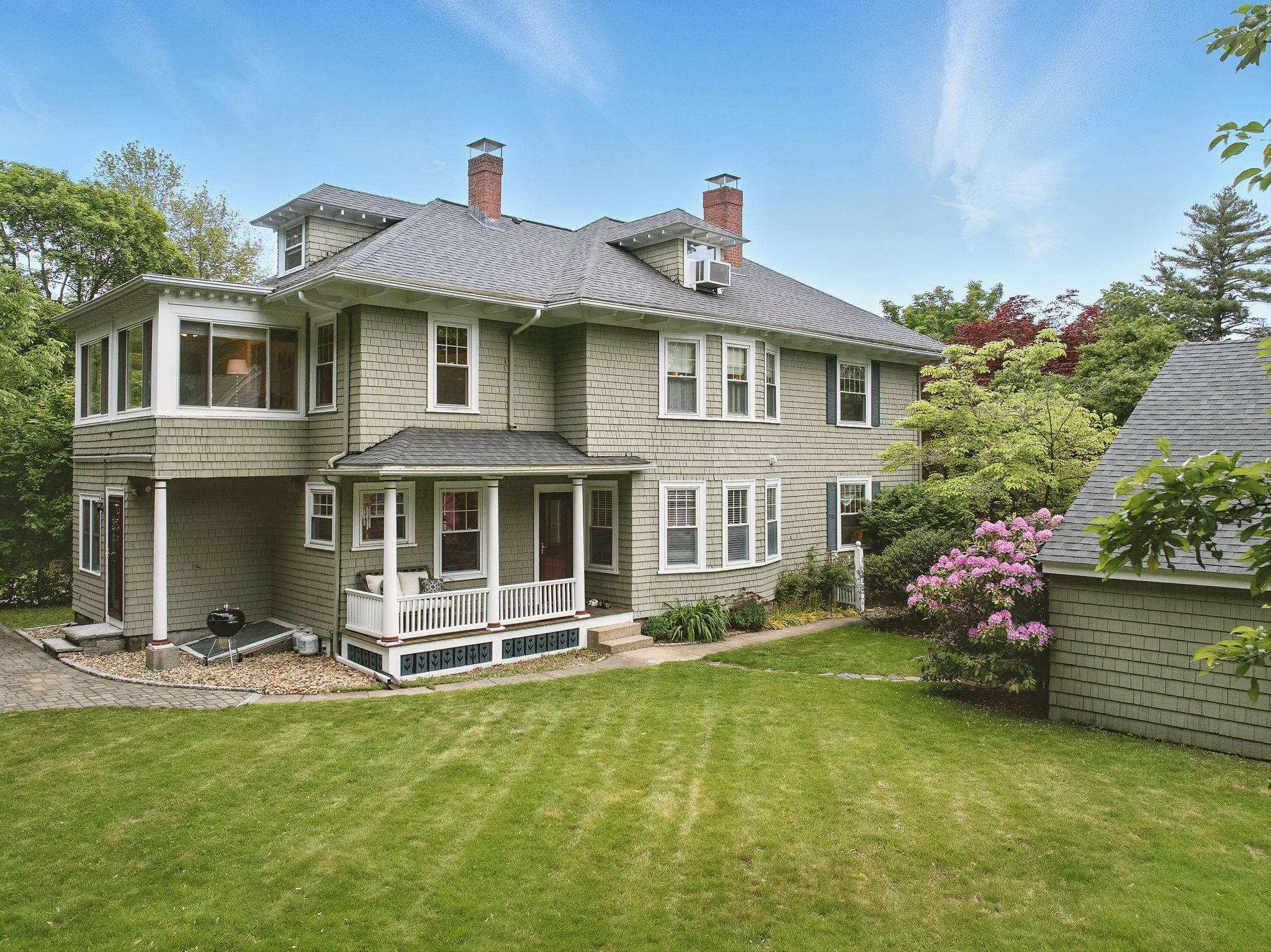 Nashua, NH 03064,42 Chester ST