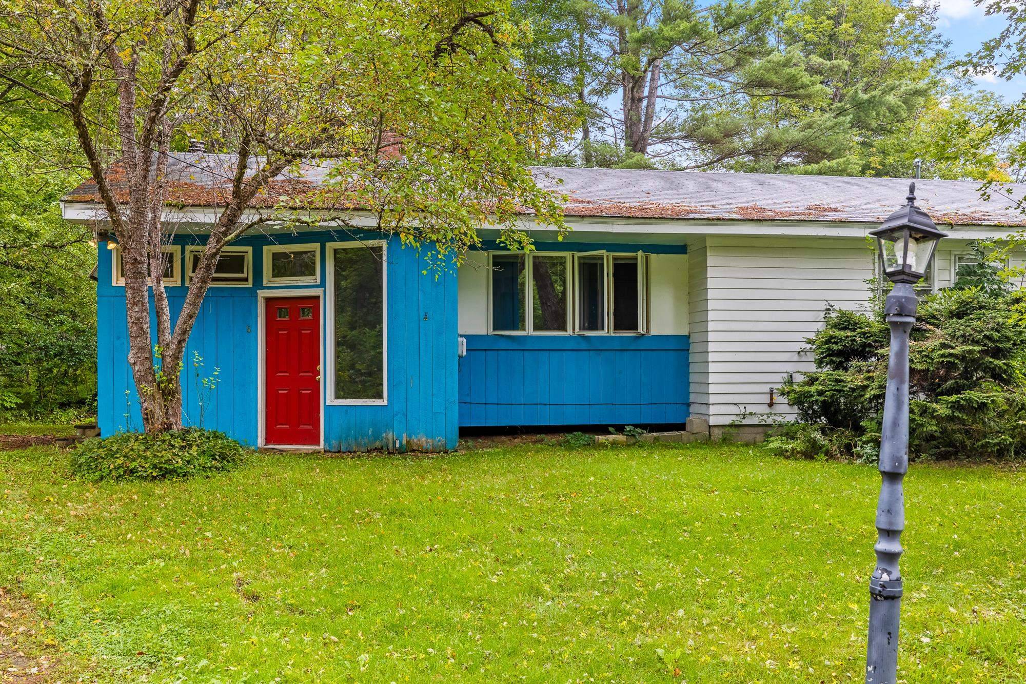 Hanover, NH 03750,5 Dogford RD