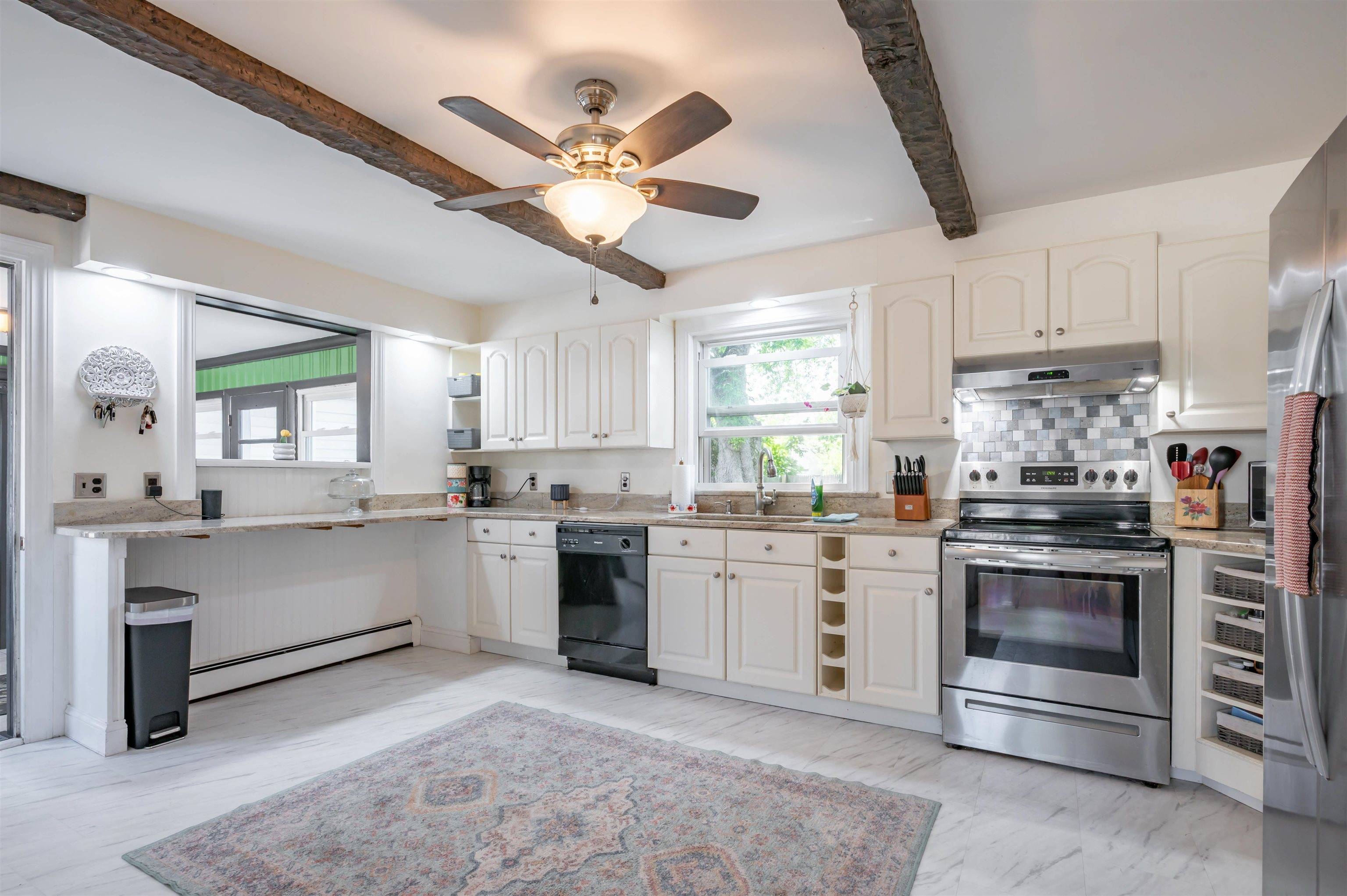 Nashua, NH 03060,7 Saint Lazare ST