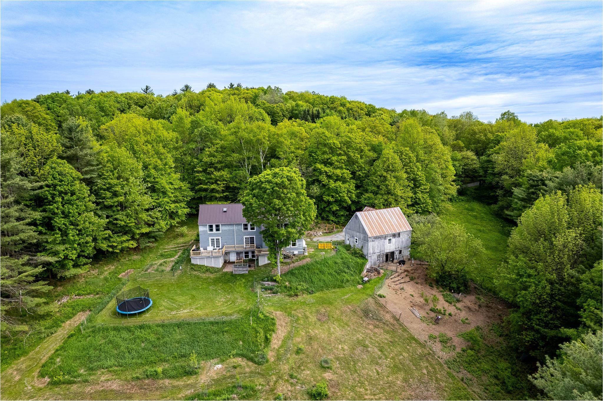 Thetford, VT 05075,647 Pero Hill RD