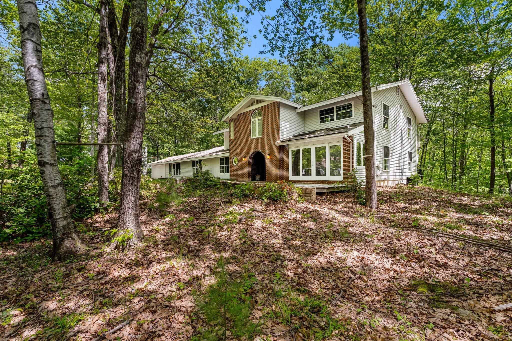 Bedford, NH 03110,28 Olde Lantern RD