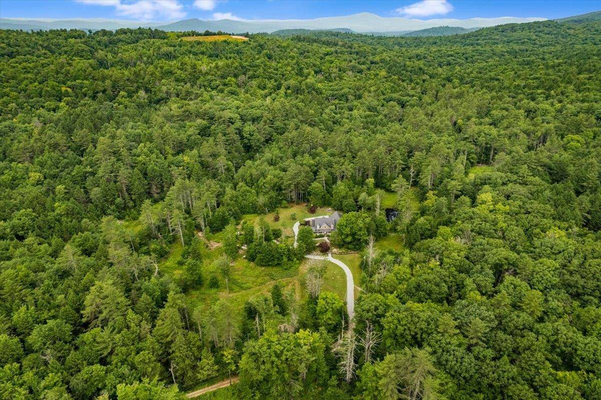 Hillsborough, NH 03244,96 Dean Hill RD