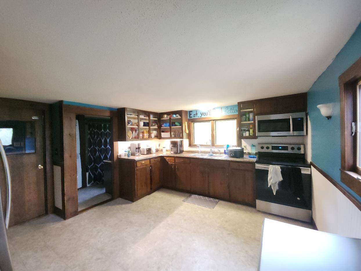 Chichester, NH 03258,374 Dover RD