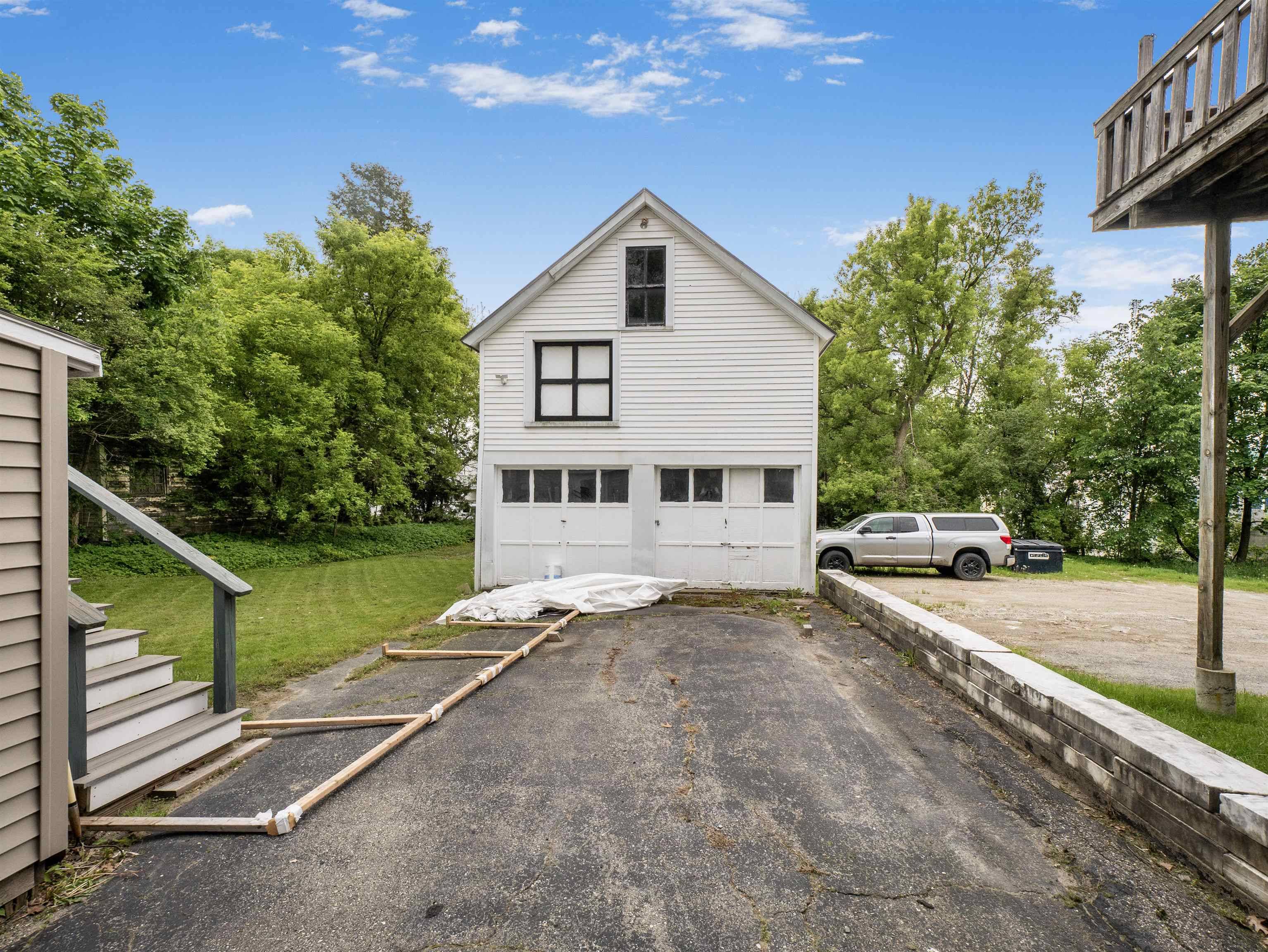 Rutland City, VT 05701,14 Madison ST