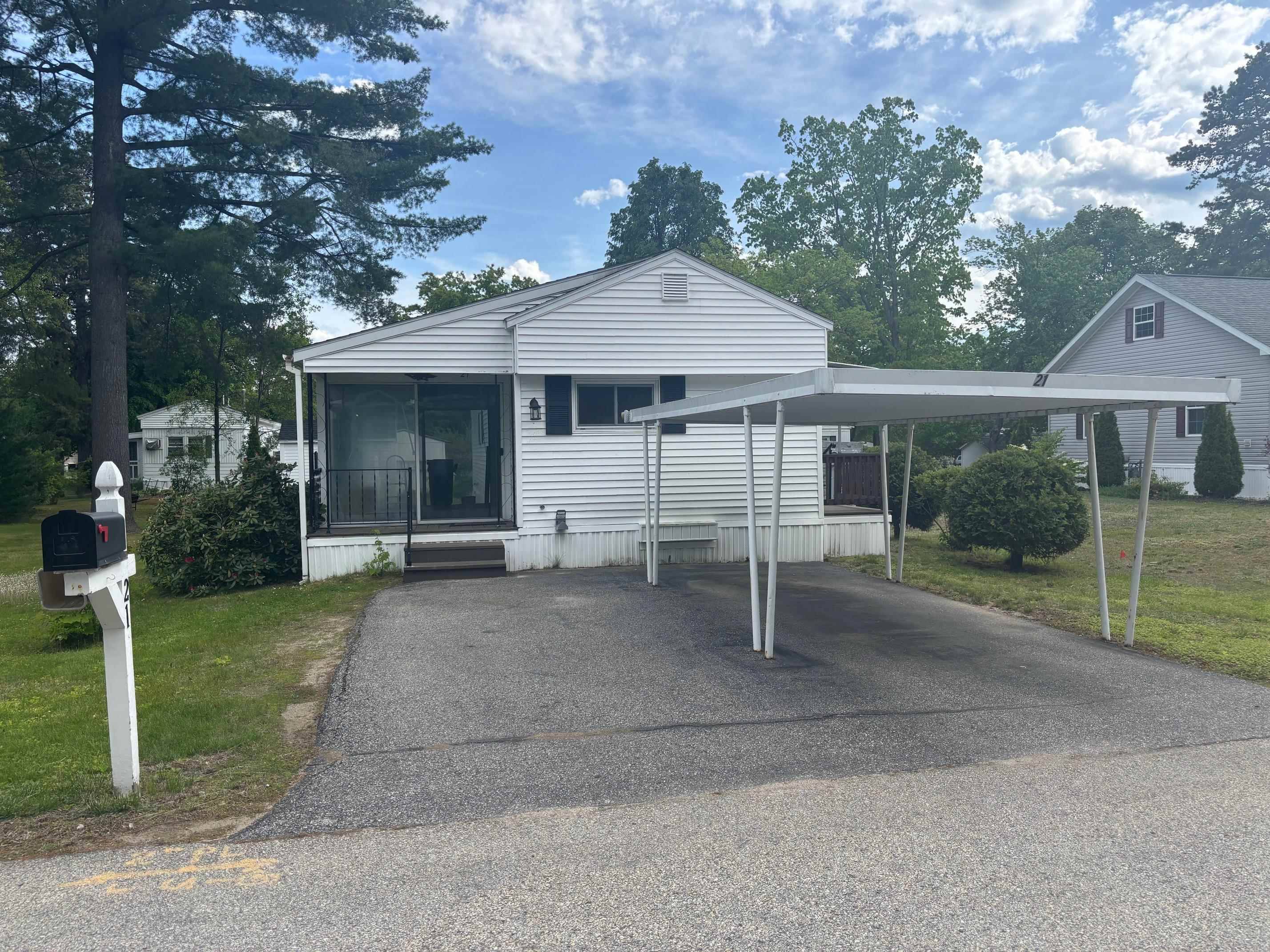 Concord, NH 03301,21 Greenwich TRL