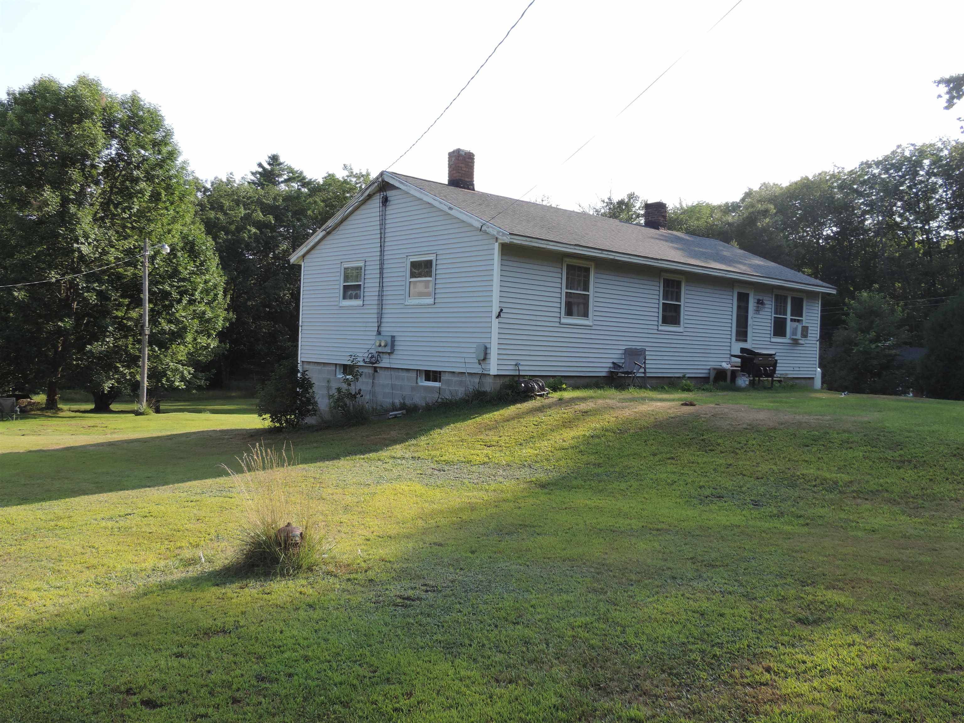 Deering, NH 03244,126 Fisher RD