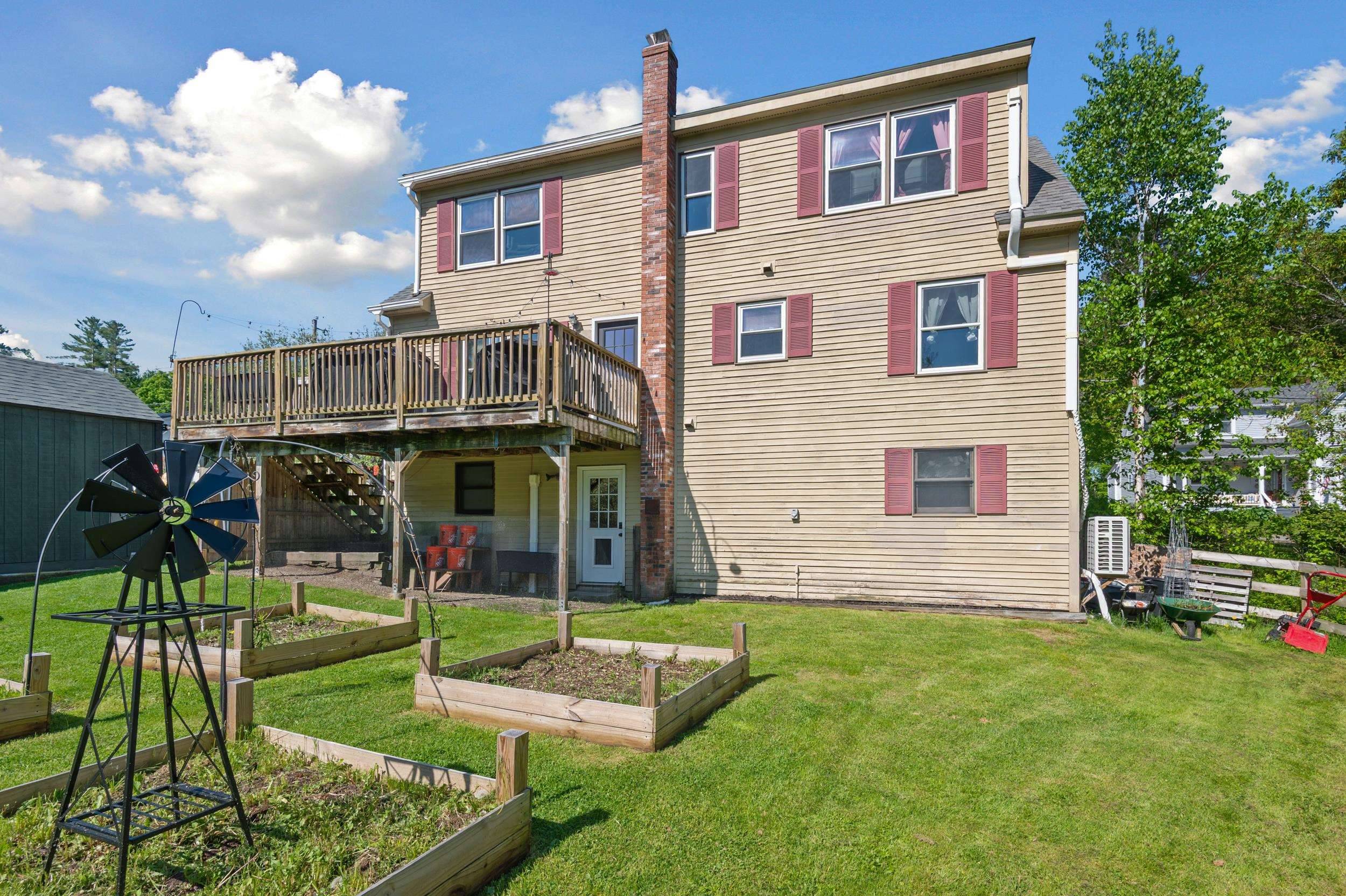 Littleton, NH 03561,25 Willow ST