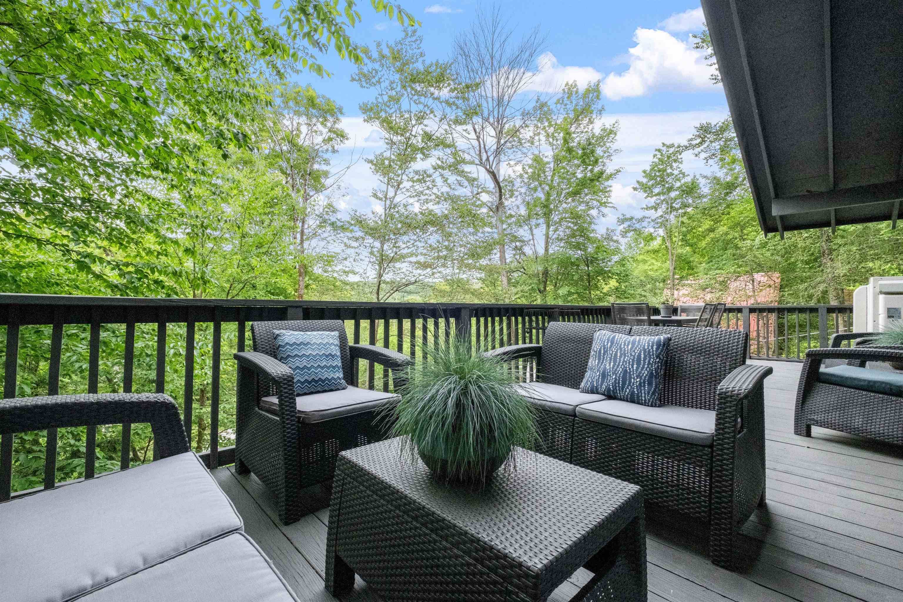 Newbury, NH 03255,25 Hilltop DR