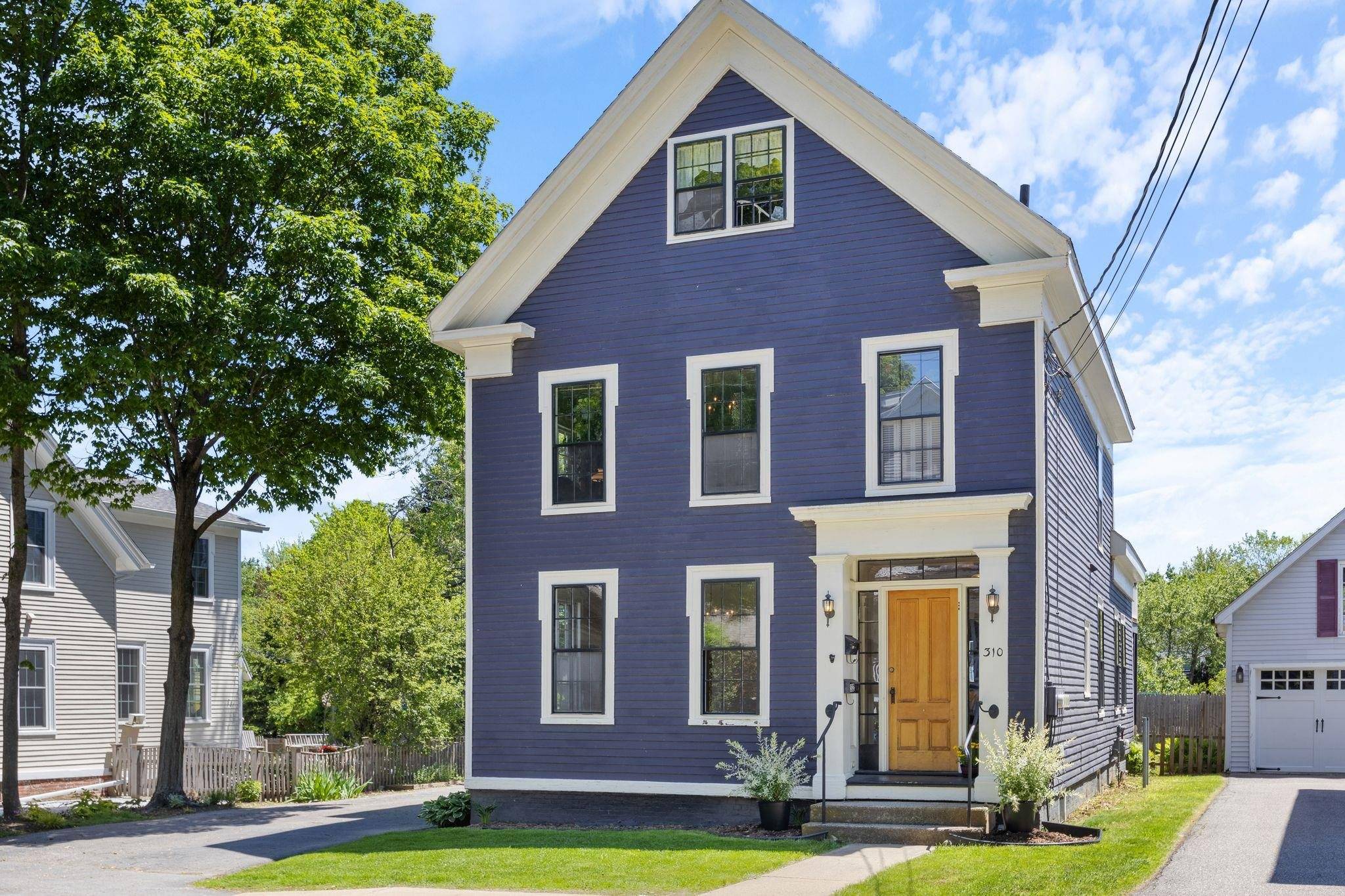 Portsmouth, NH 03801,310 Dennett ST