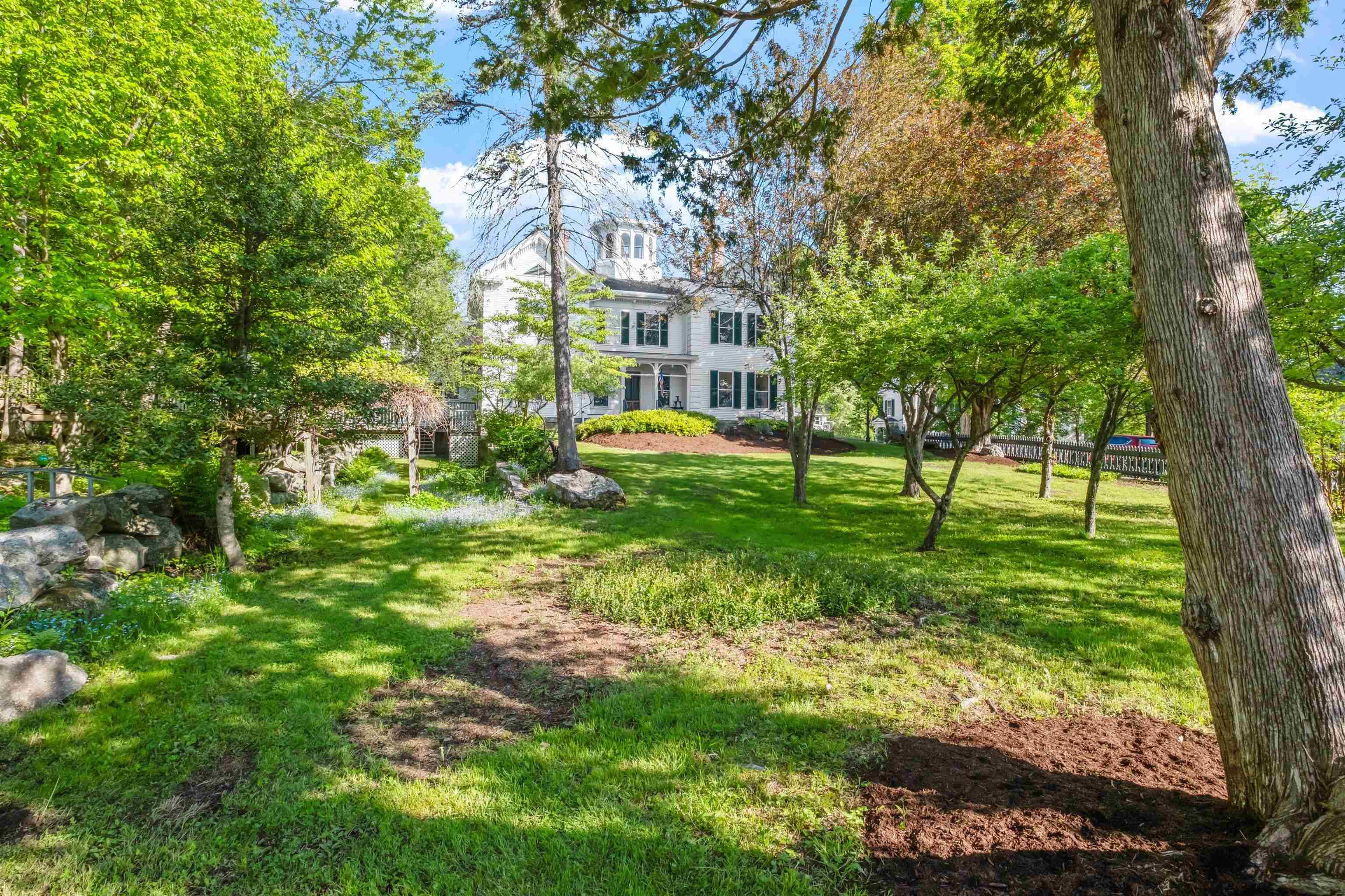 Meredith, NH 03253,12 Highland ST