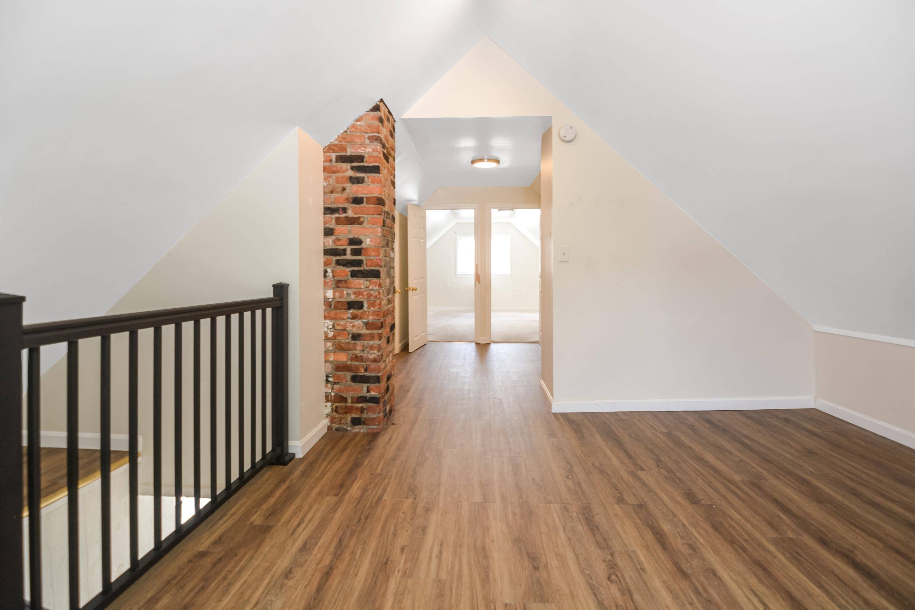 521 Wilson ST Manchester, NH 03103