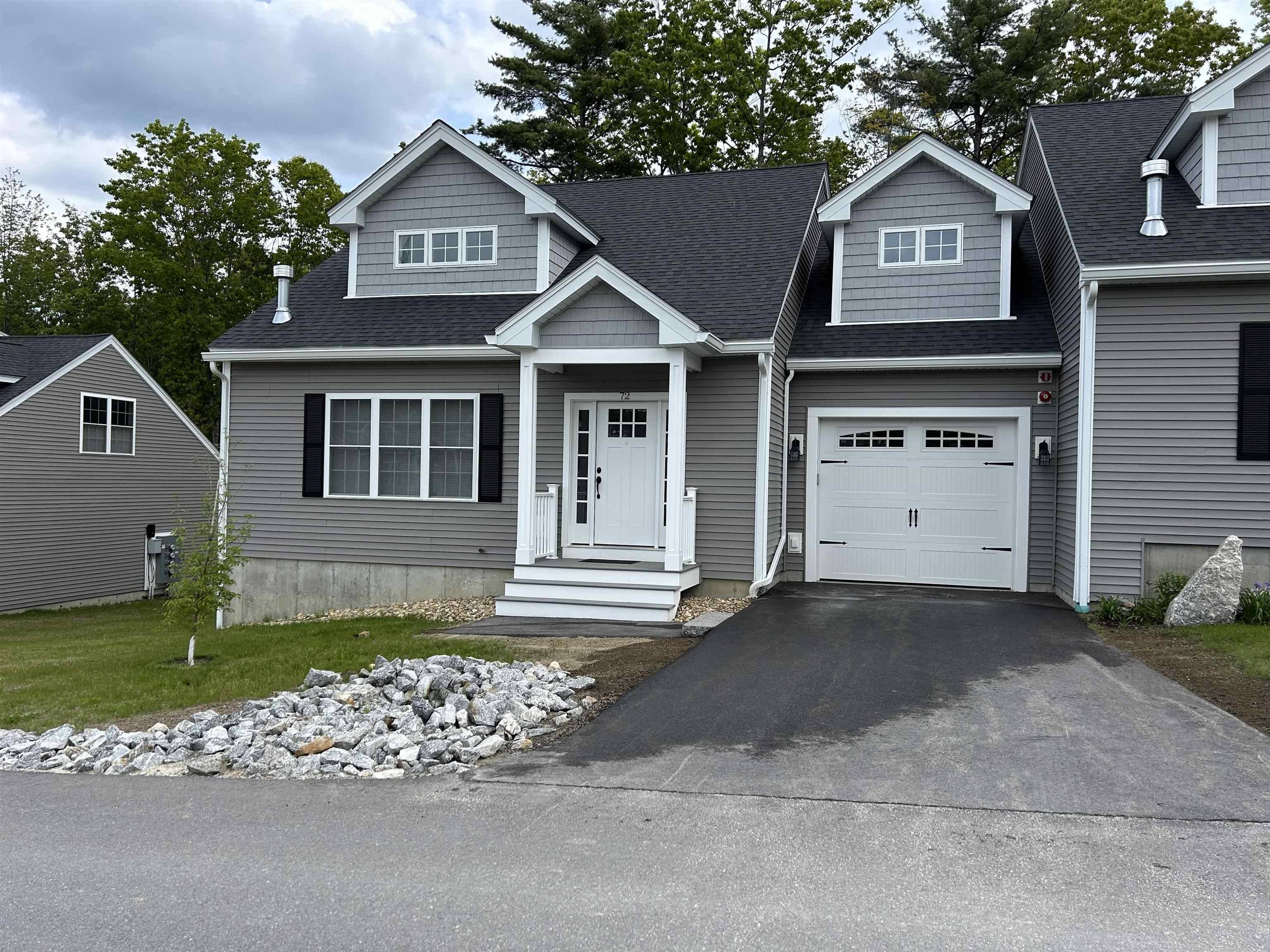 Meredith, NH 03253,72 Brook HL