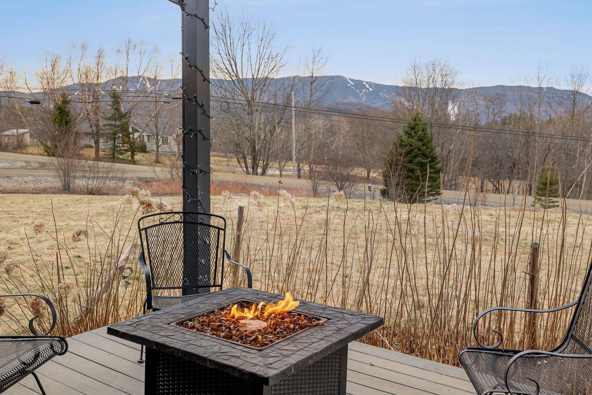 Waitsfield, VT 05673,987 Common RD