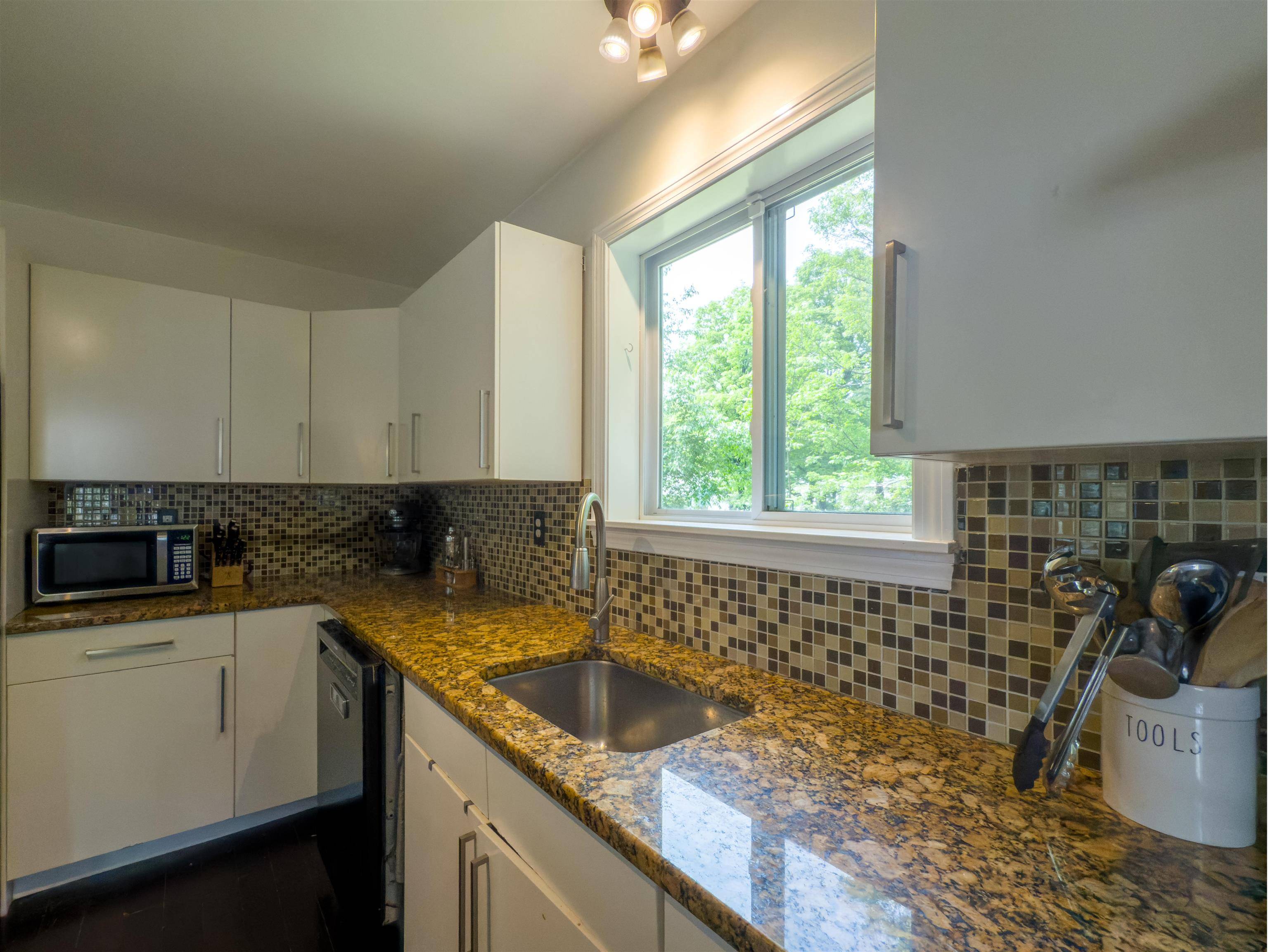 Peterborough, NH 03458,4 Morris ST