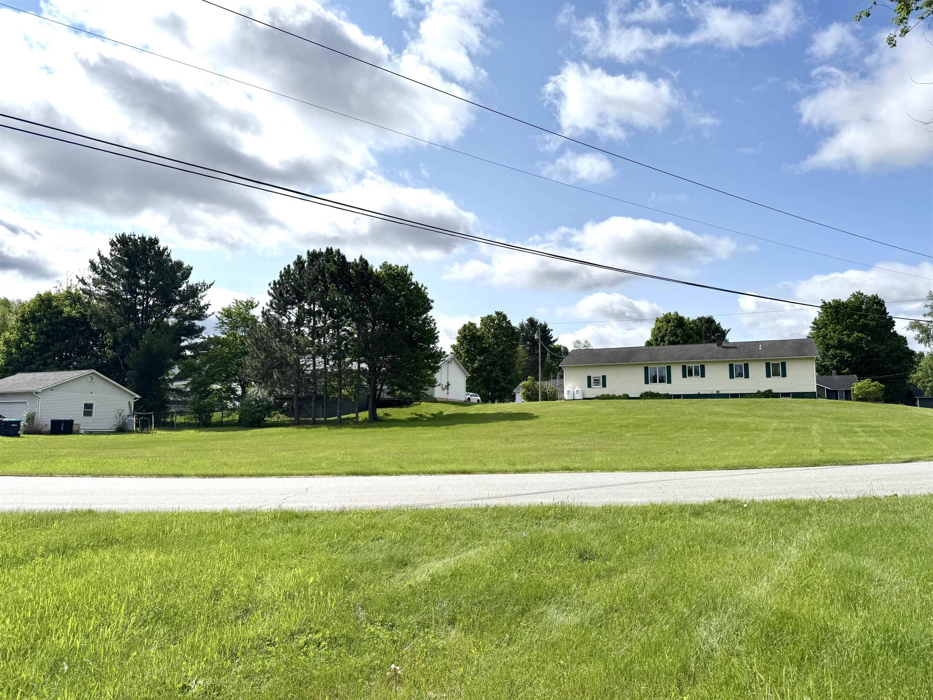 Newport City, VT 05855,0 Jackson ST