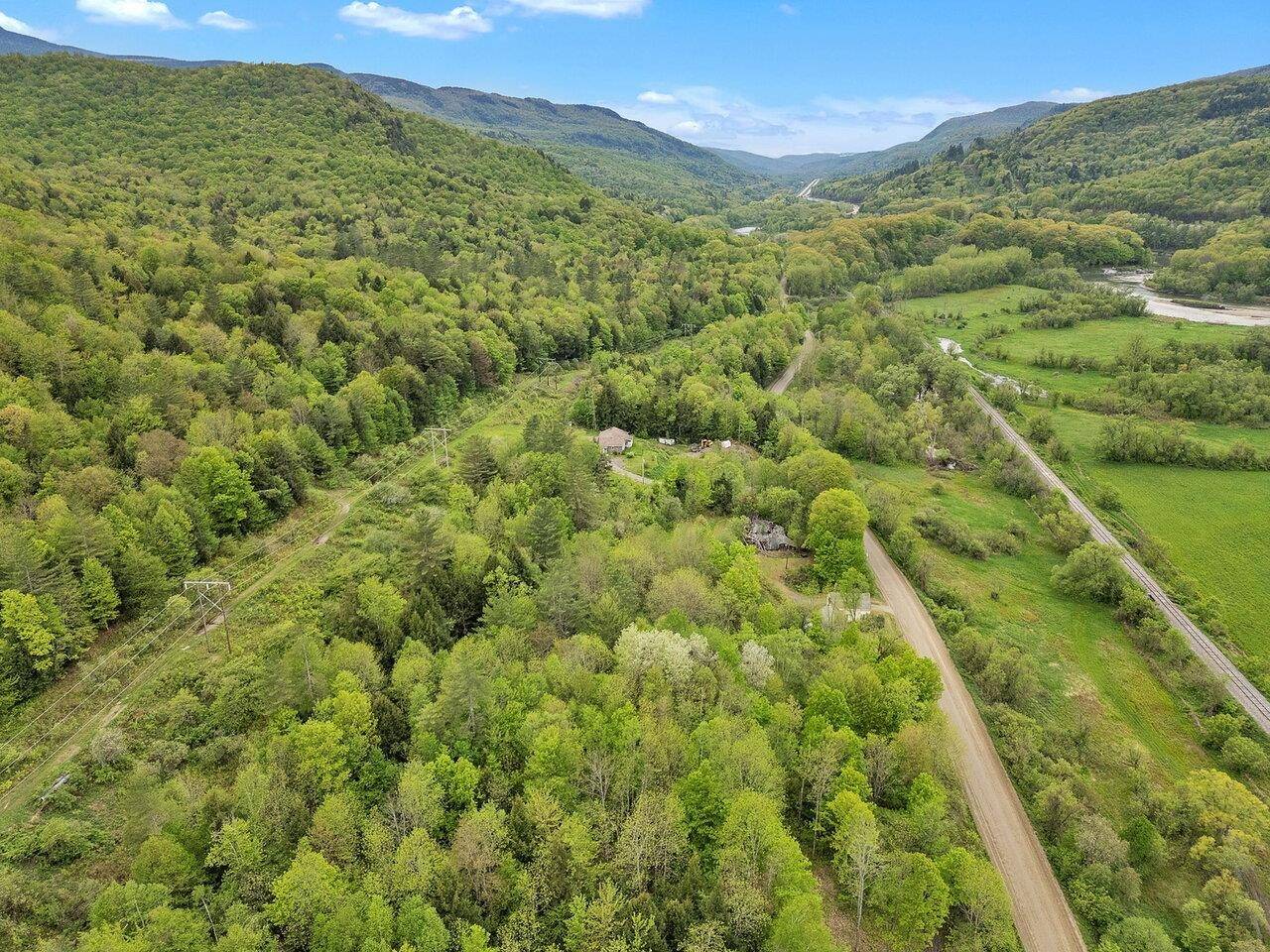 Duxbury, VT 05676,3567 River RD