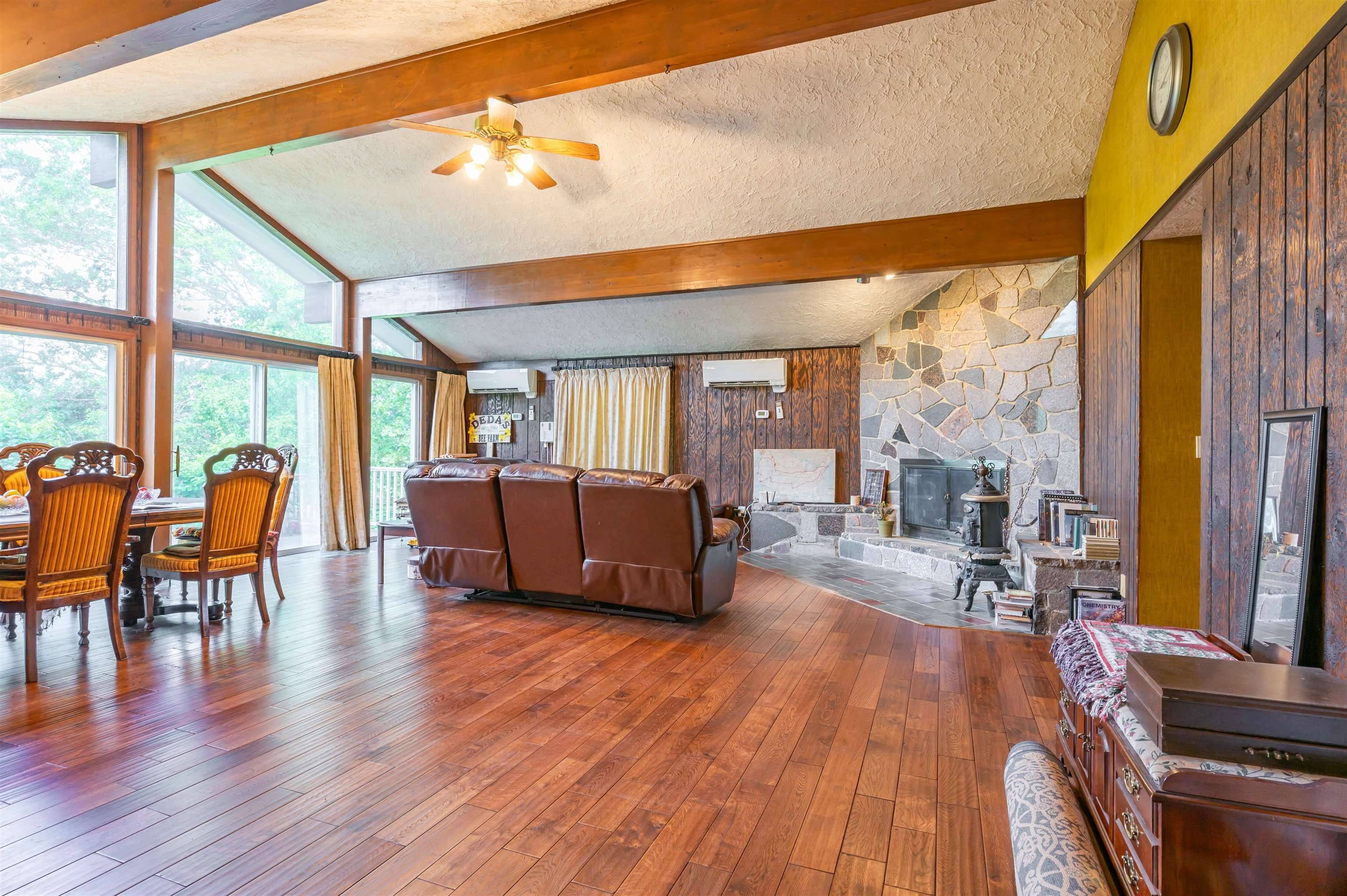 Merrimack, NH 03054,27 Rita ST