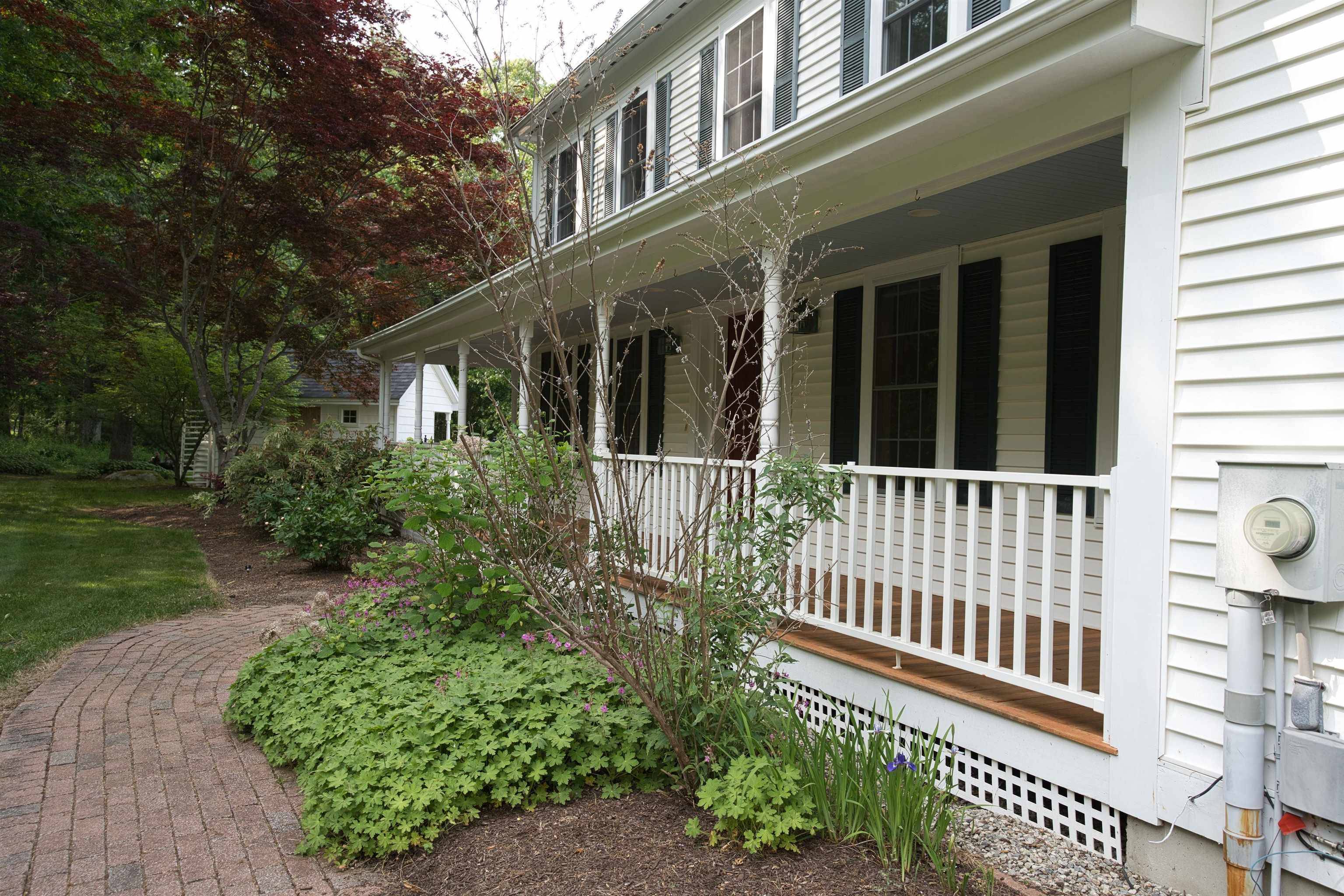 Bedford, NH 03110,106 Jenkins RD