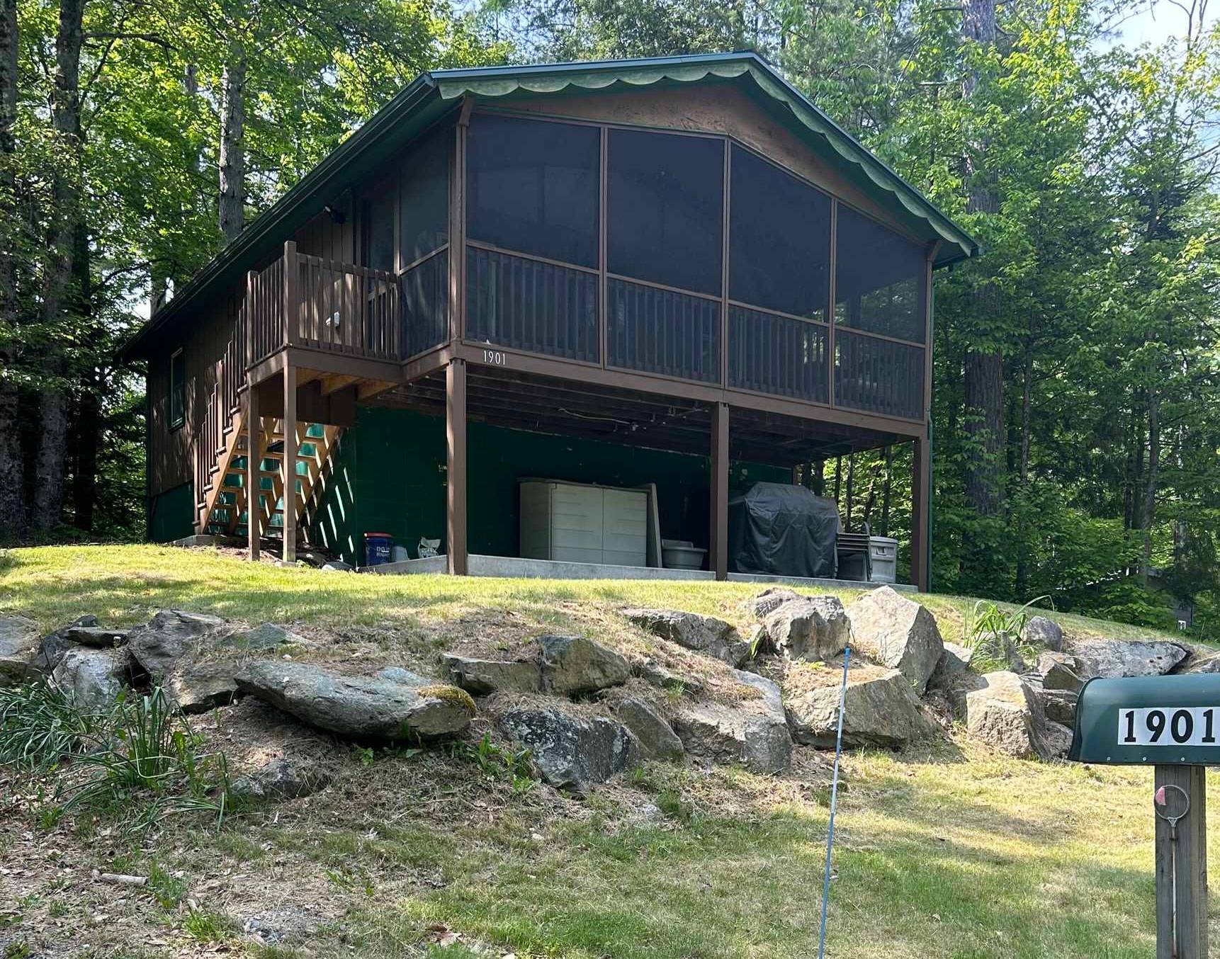 Haverhill, NH 03774,1901 French Pond RD