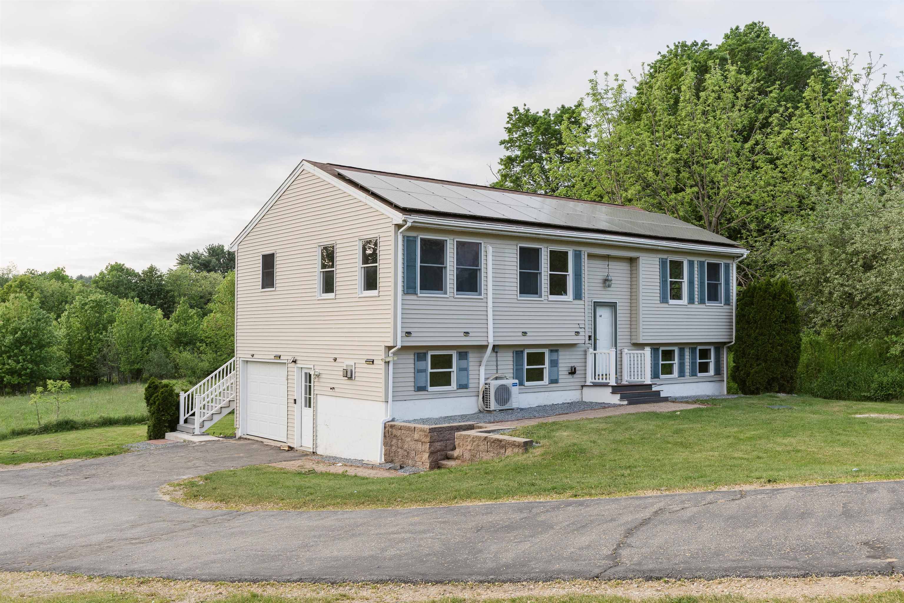 Somersworth, NH 03878,62 Indigo Hill RD