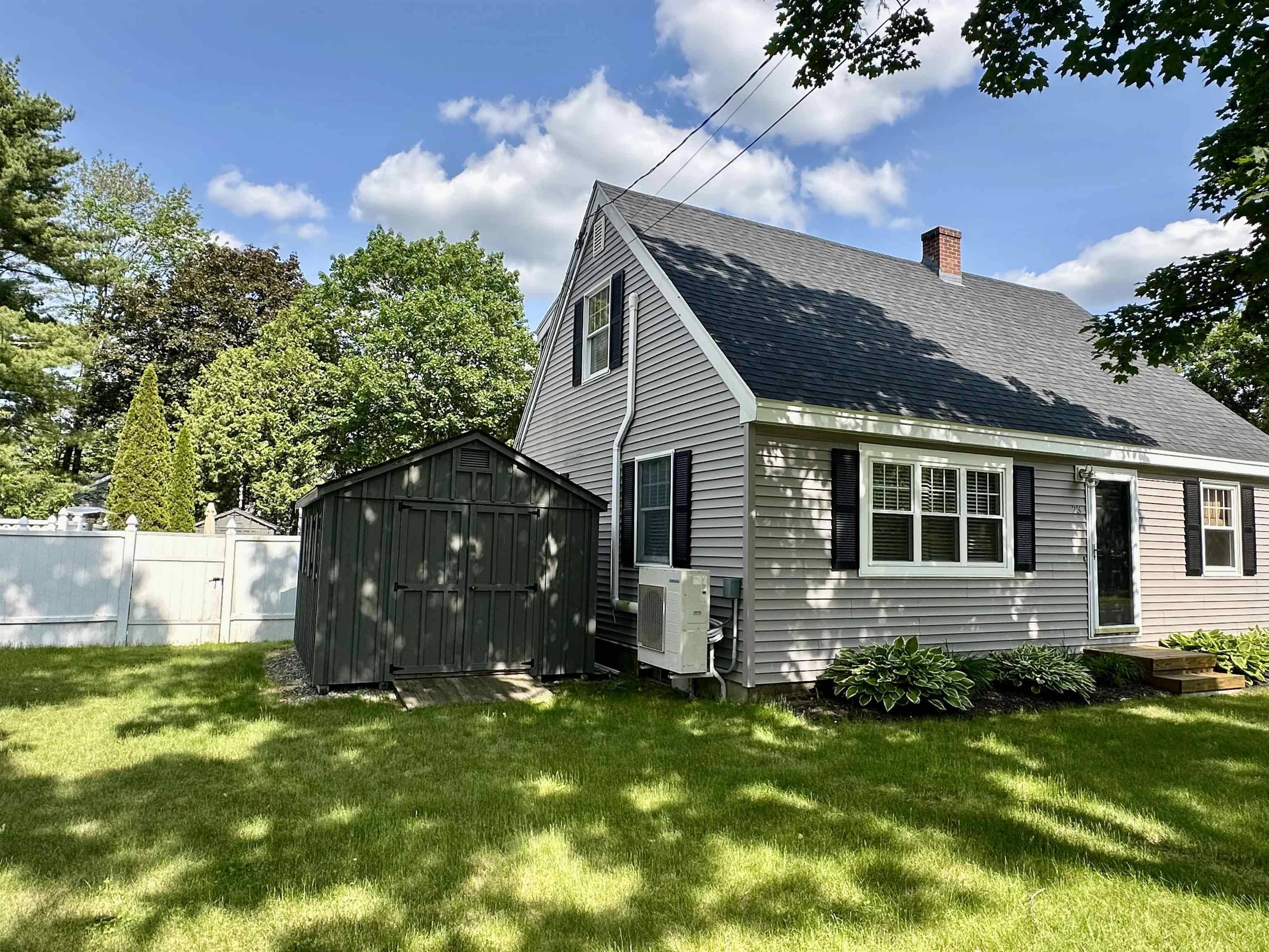 Keene, NH 03431,23 Warren ST
