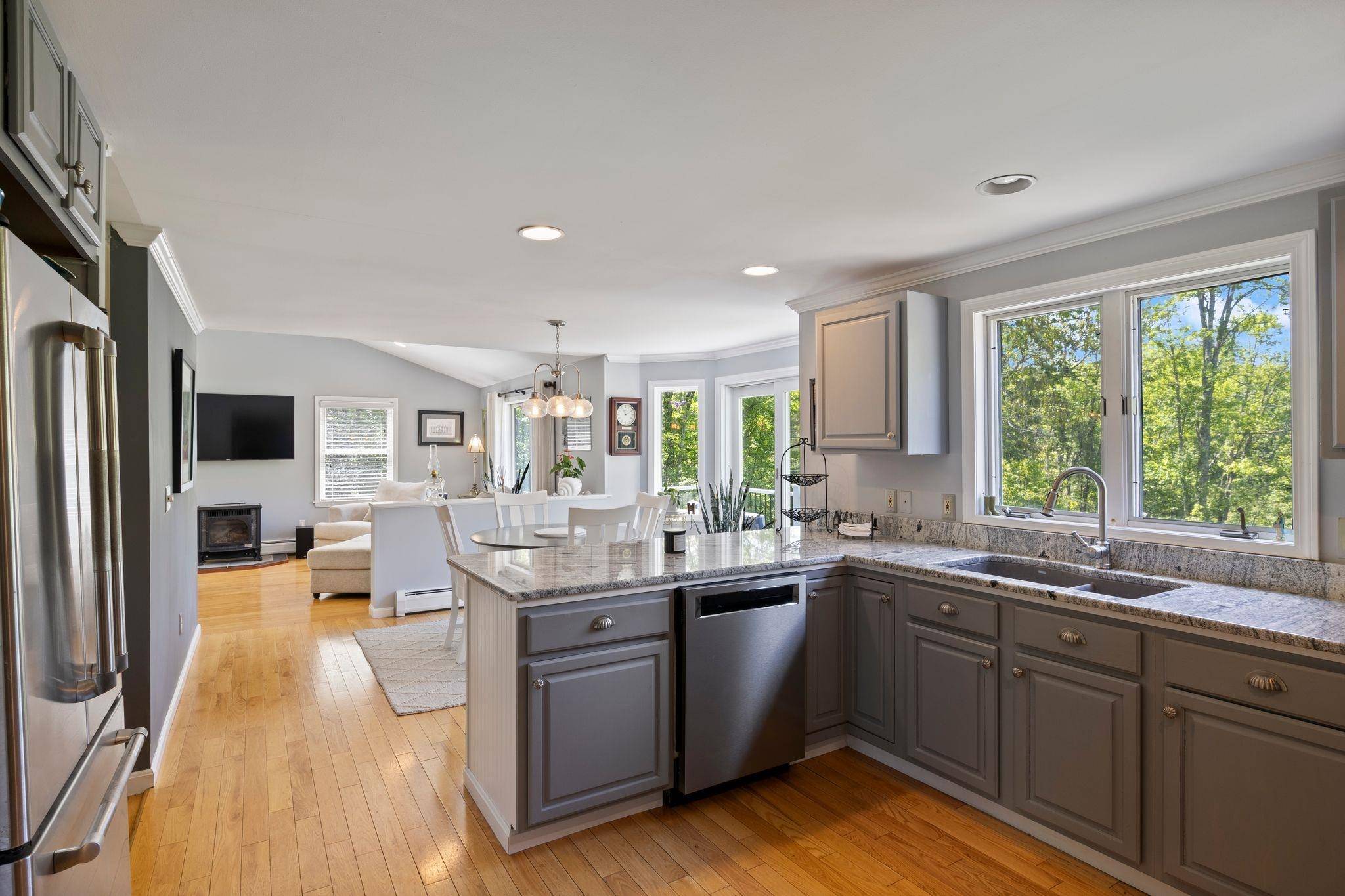 Dover, NH 03820,246 Blackwater RD