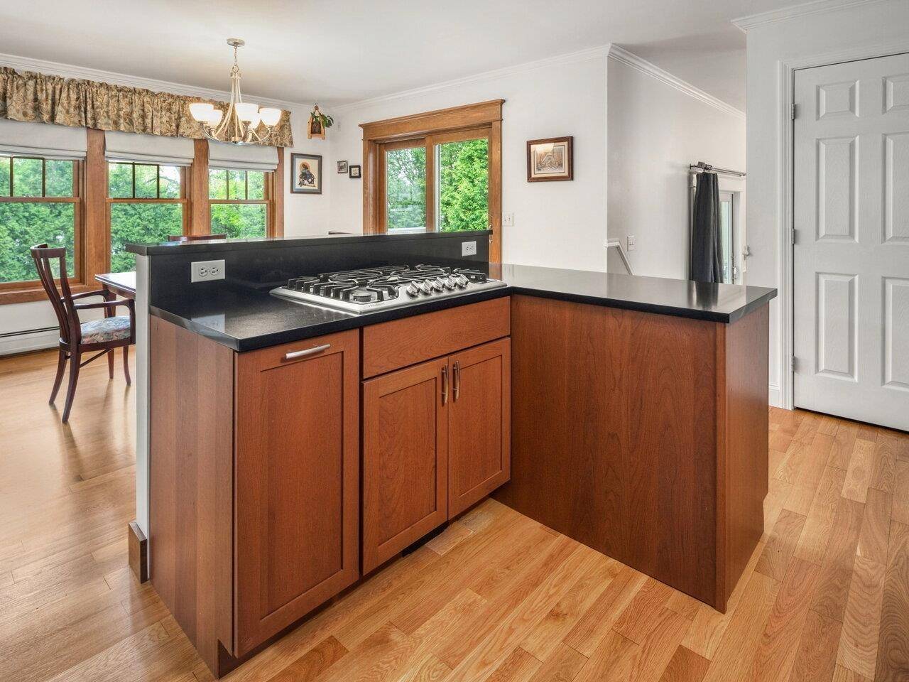 278 South Cove RD Burlington, VT 05401