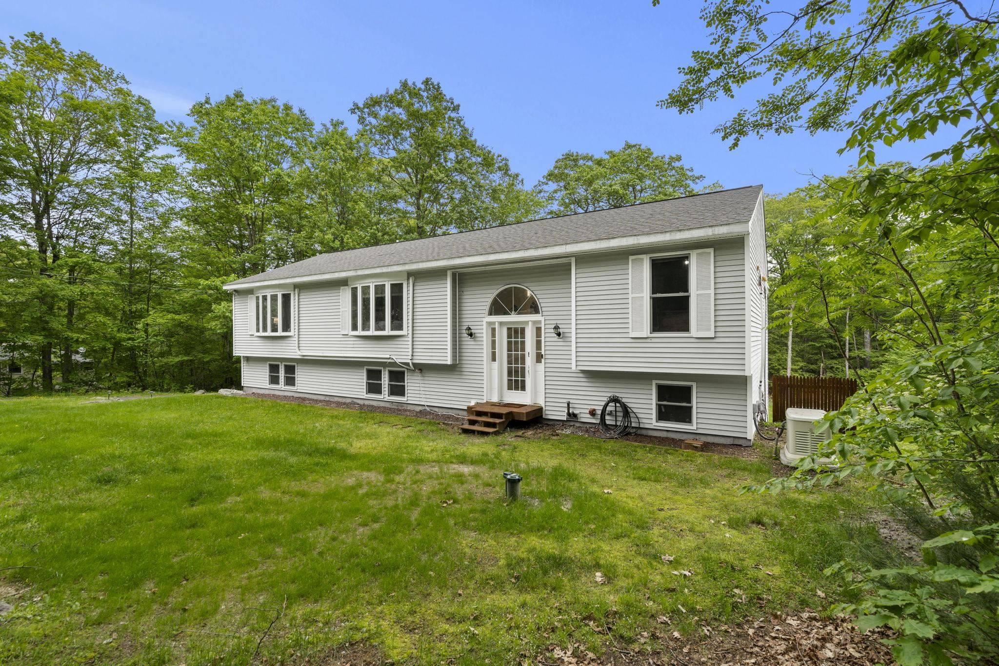 Weare, NH 03281,196 Walker Hill RD