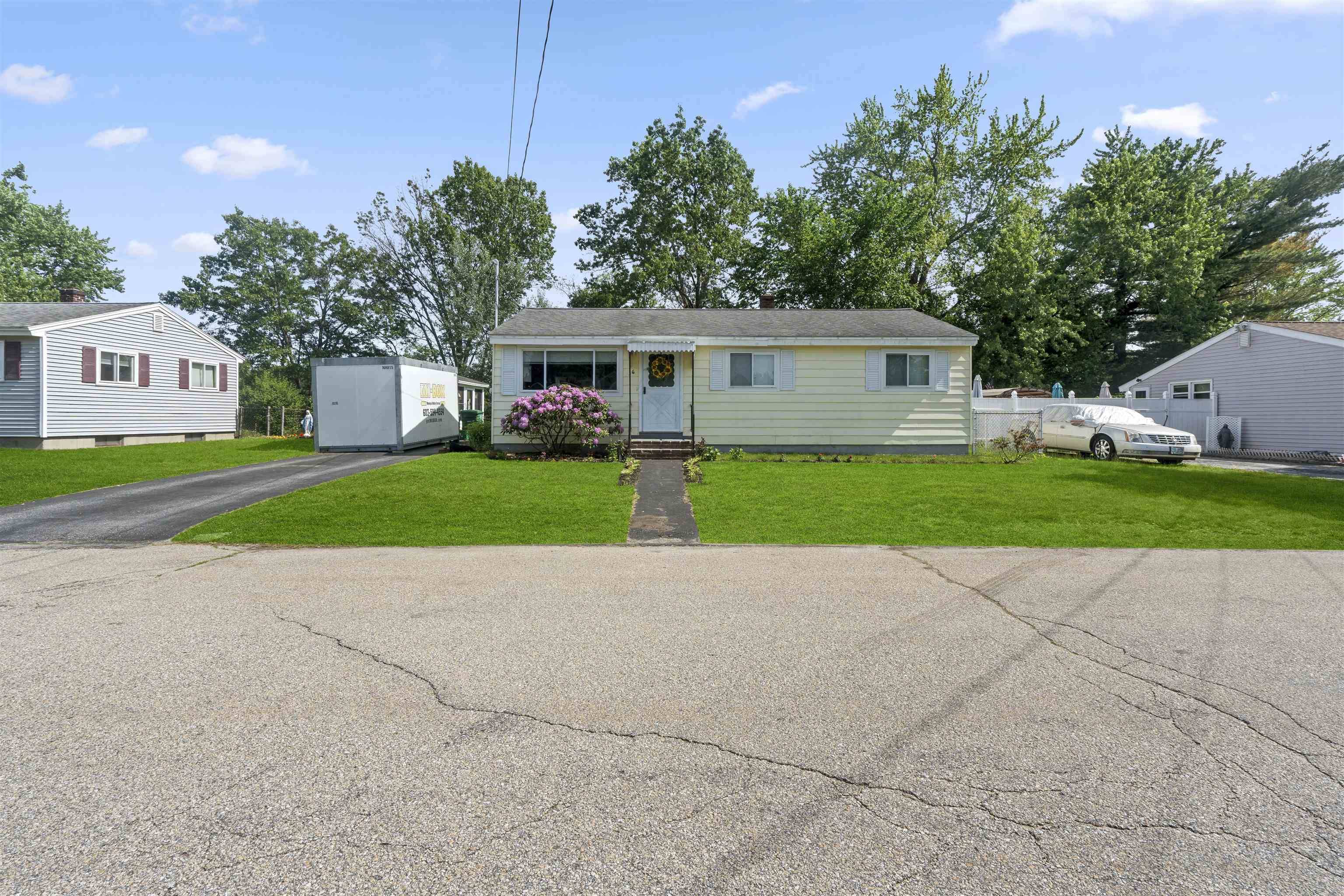 Nashua, NH 03060,36 Ross ST