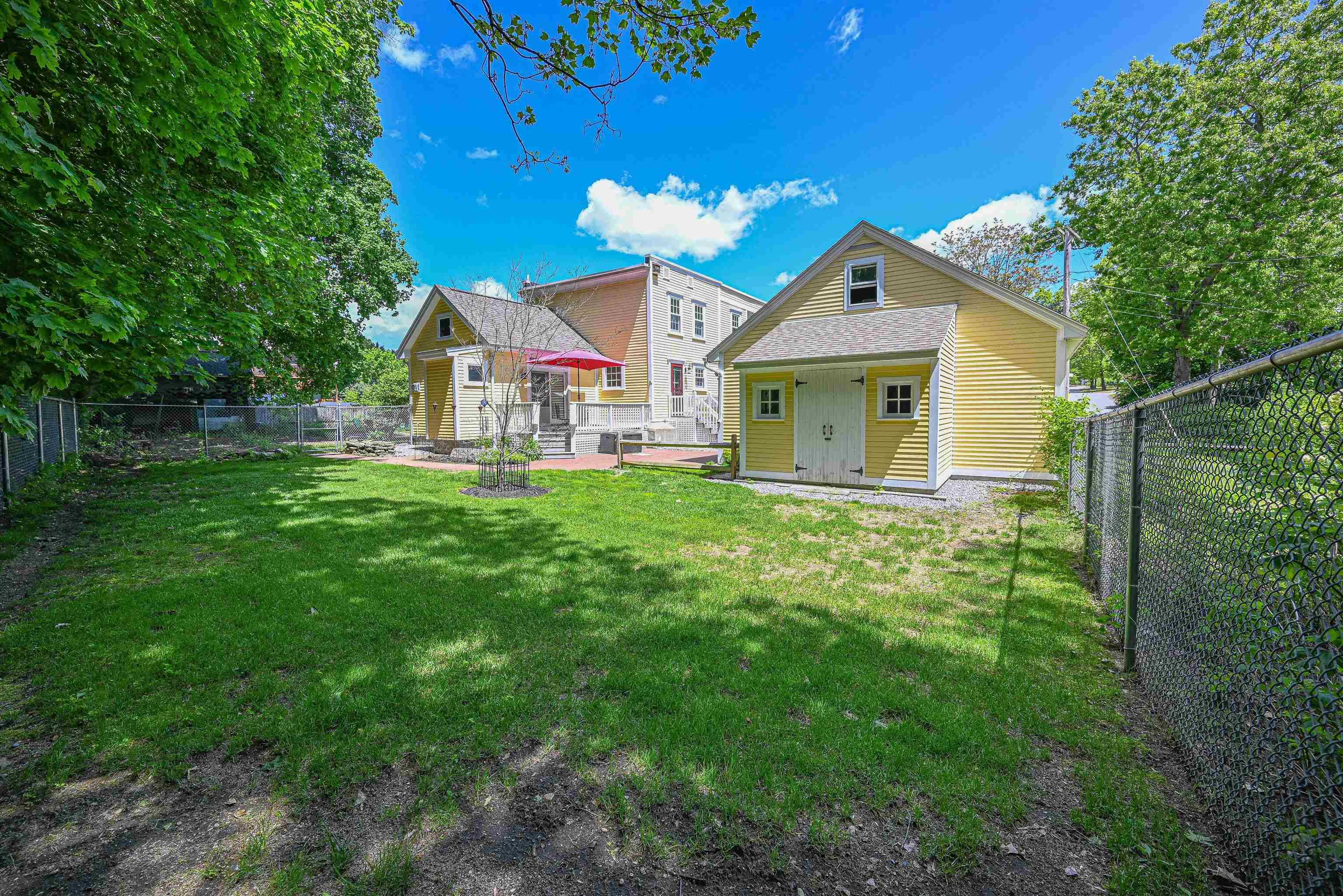 Bedford, NH 03110,9 Lawes AVE