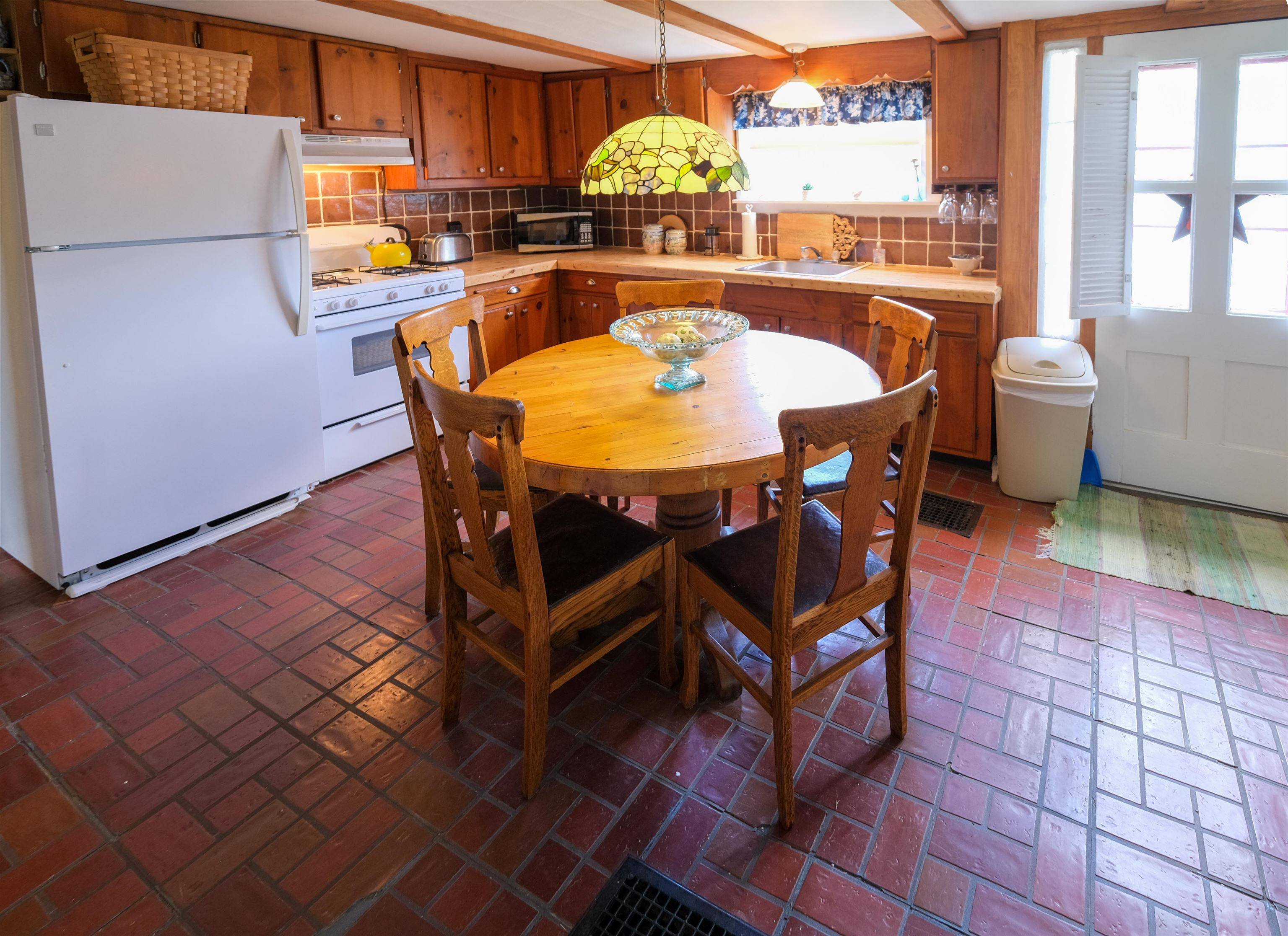 Cavendish, VT 05142,761 Main ST