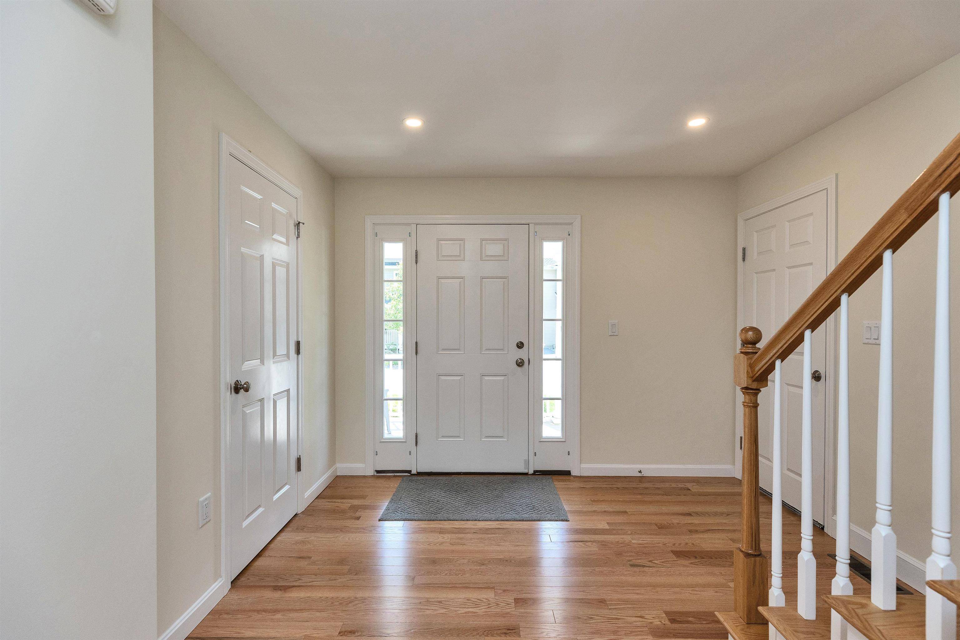 Manchester, NH 03102,264 Woodview Way WAY