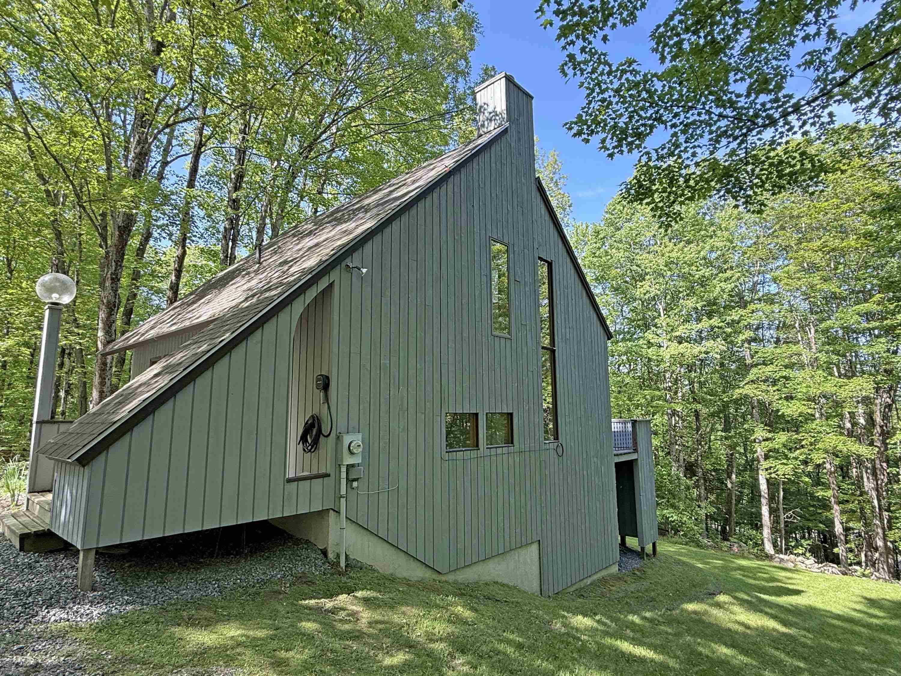 Wilmington, VT 05363,16 View RD