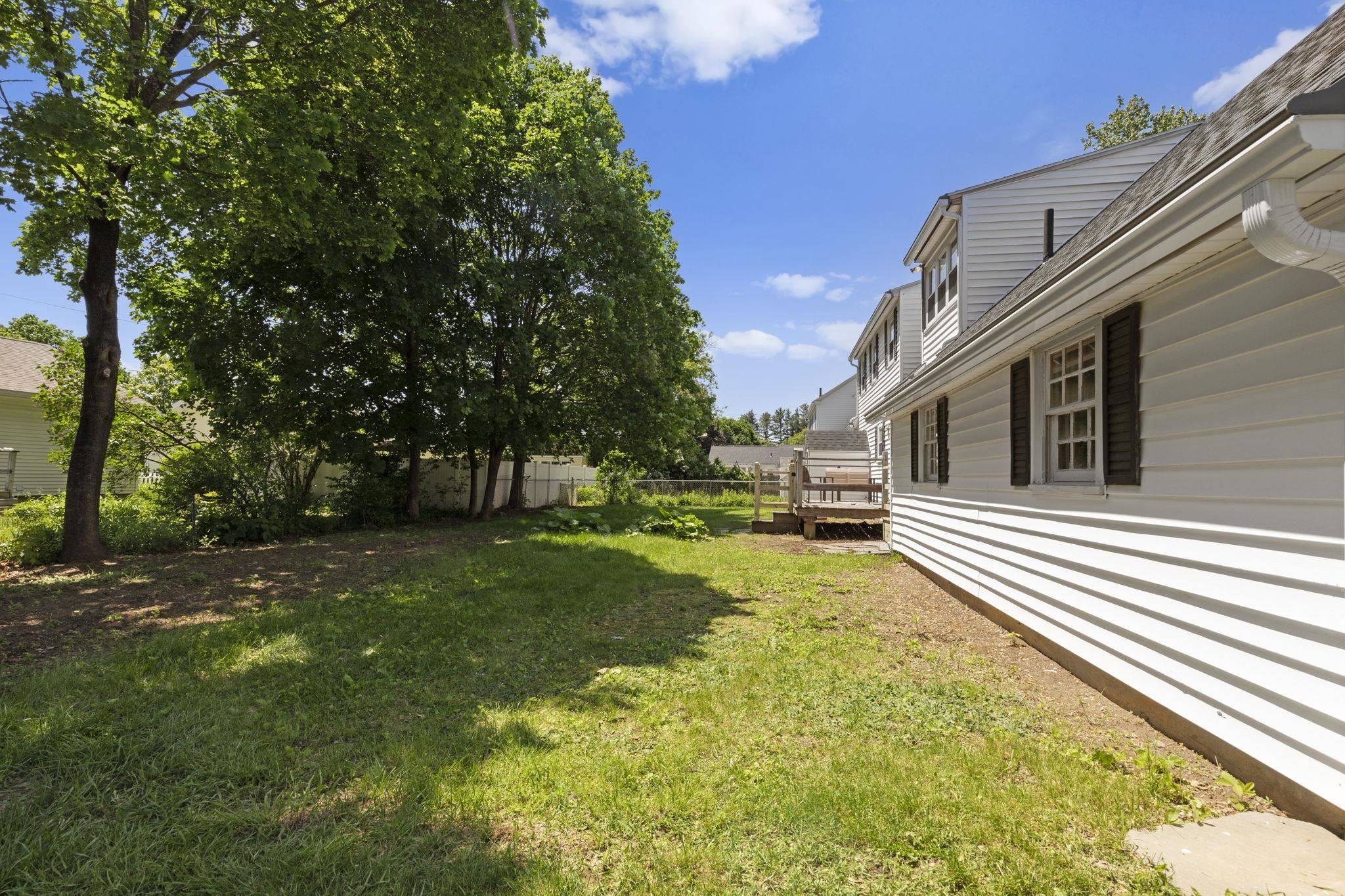 Rochester, NH 03867,3 Patton ST