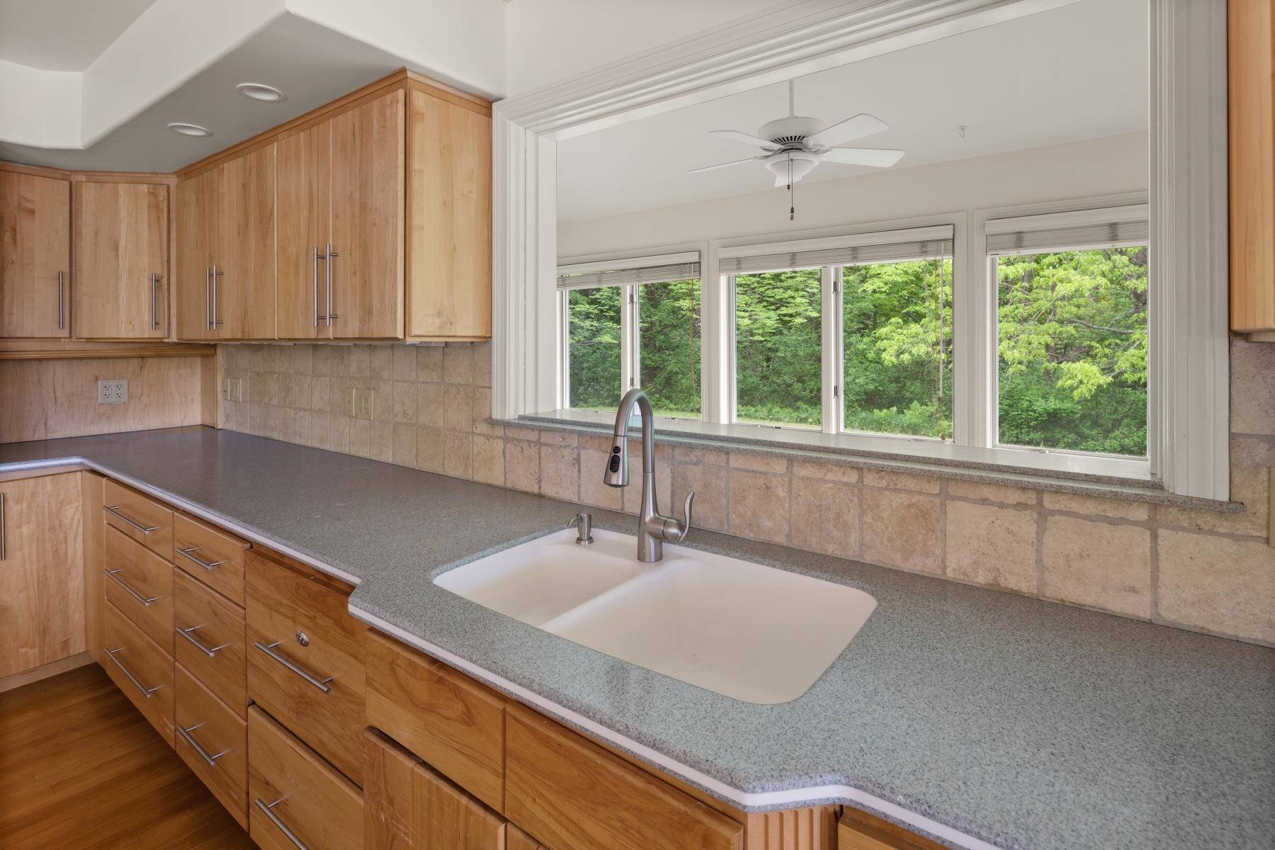 3003 Lower RD Plainfield, VT 05641
